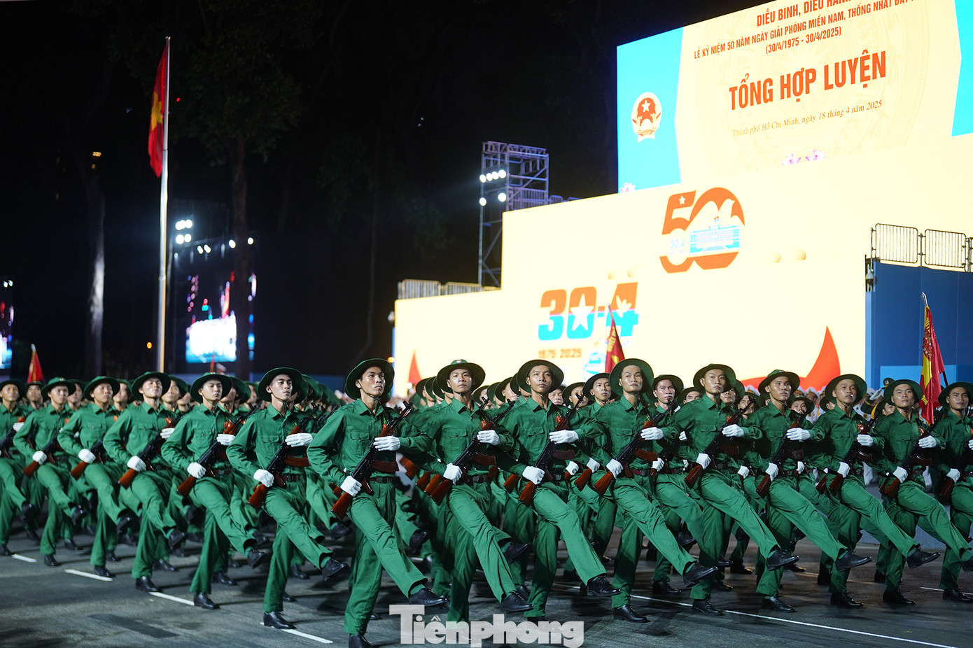 Chương trình hợp luyện diễu binh, diễu hành bắt đầu từ 20h đến 0h ngày 19/4.