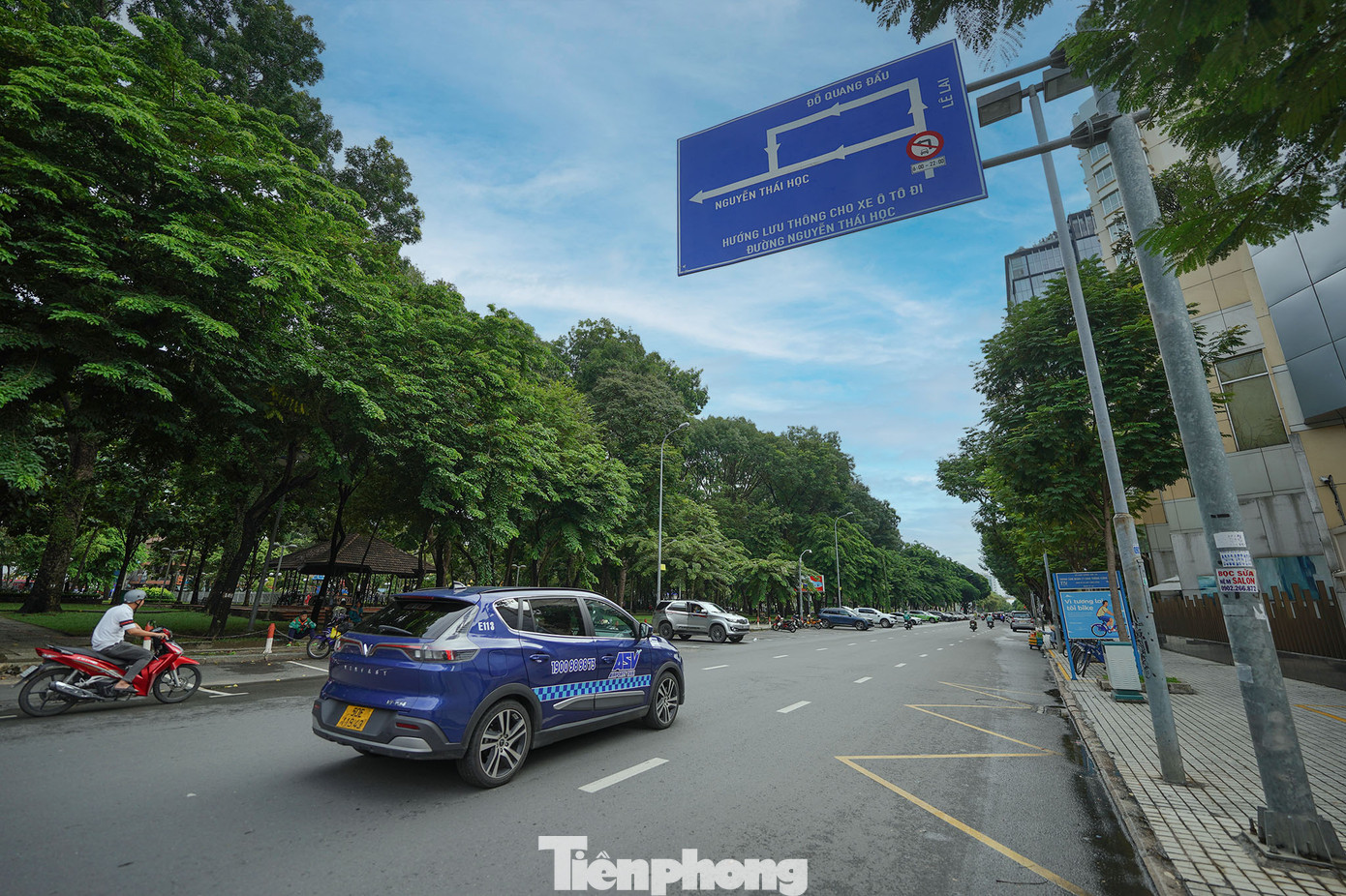 Bãi xe dự kiến này nằm ngay cạnh nhà ga Bến Thành của tuyến Metro số 1, thuận tiện cho nhiều phương tiện đỗ xe để đi Metro.