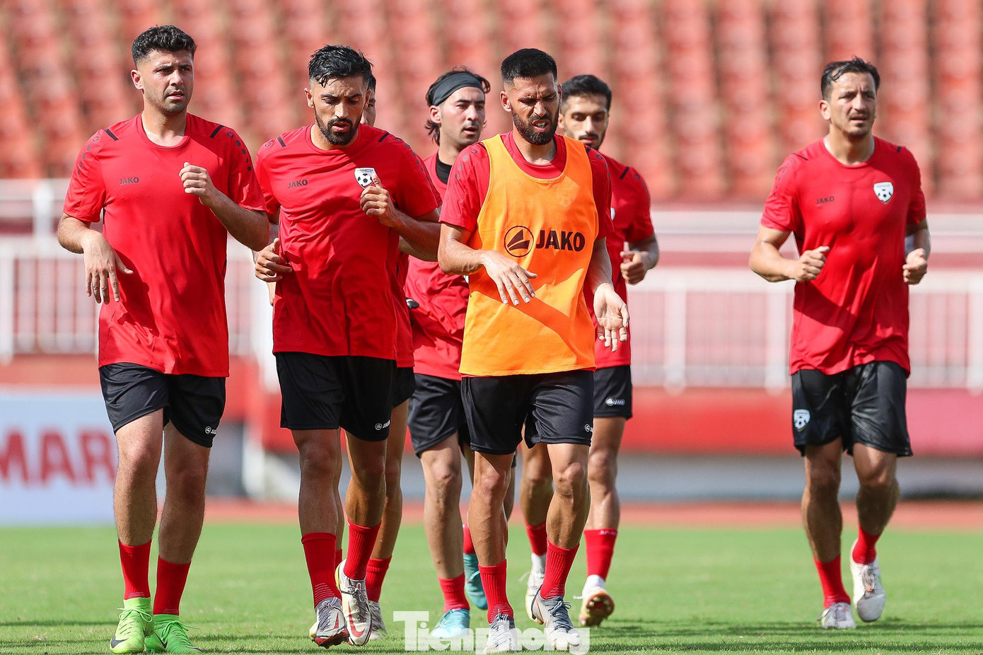 Tại vòng loại Asian Cup 2023, đội tuyển Afghanistan nằm ở bảng H cùng với Ấn Độ, Hong Kong và Campuchia. Để chuẩn bị cho vòng đấu trên, toàn đội Afghanistan đóng quân tại TP Anatolia của Thổ Nhĩ Kỳ và đá giao hữu với các đội Kuwait, Indonesia, Turkmenistan...