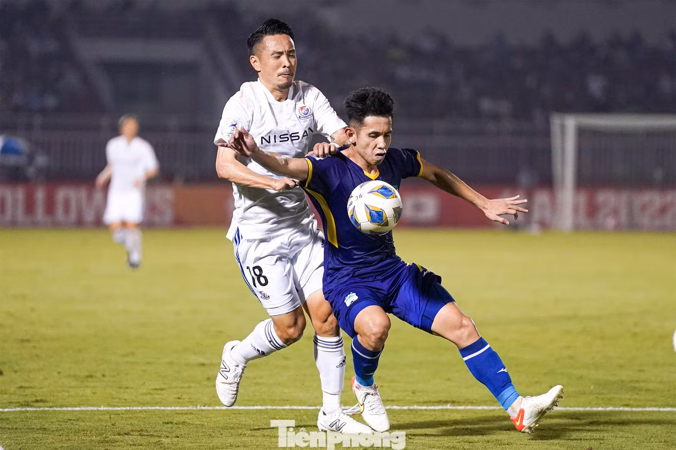CLB HAGL là đại diện duy nhất của bóng đá Việt Nam góp mặt ở đấu trường AFC Champions League 2022. Theo kết quả bốc thăm, HAGL nằm ở bảng H cùng Yokohama F.Marinos (Nhật Bản), Jeonbuk Hyundai Motors (Hàn Quốc) và Sydney FC (Australia).