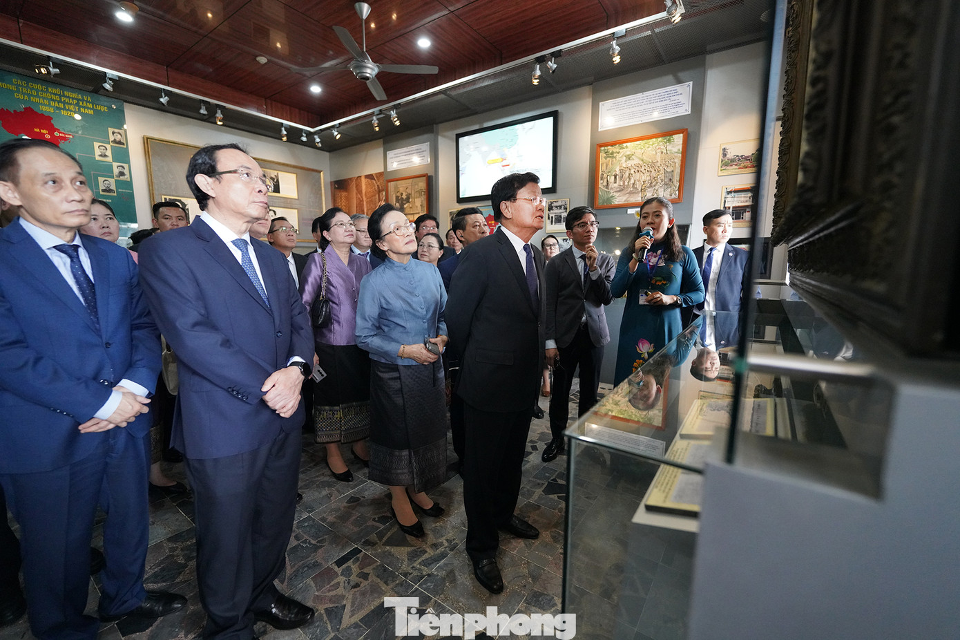 Địa danh nổi tiếng này gắn với sự kiện người thanh niên Nguyễn Tất Thành lên tàu Amiral Latouche Tréville ngày 5/6/1911, bắt đầu hành trình tìm đường cứu nước. (Ảnh: Phạm Nguyễn) Địa danh nổi tiếng này gắn với sự kiện người thanh niên Nguyễn Tất Thành lên tàu Amiral Latouche Tréville ngày 5/6/1911, bắt đầu hành trình tìm đường cứu nước. (Ảnh: Phạm Nguyễn)