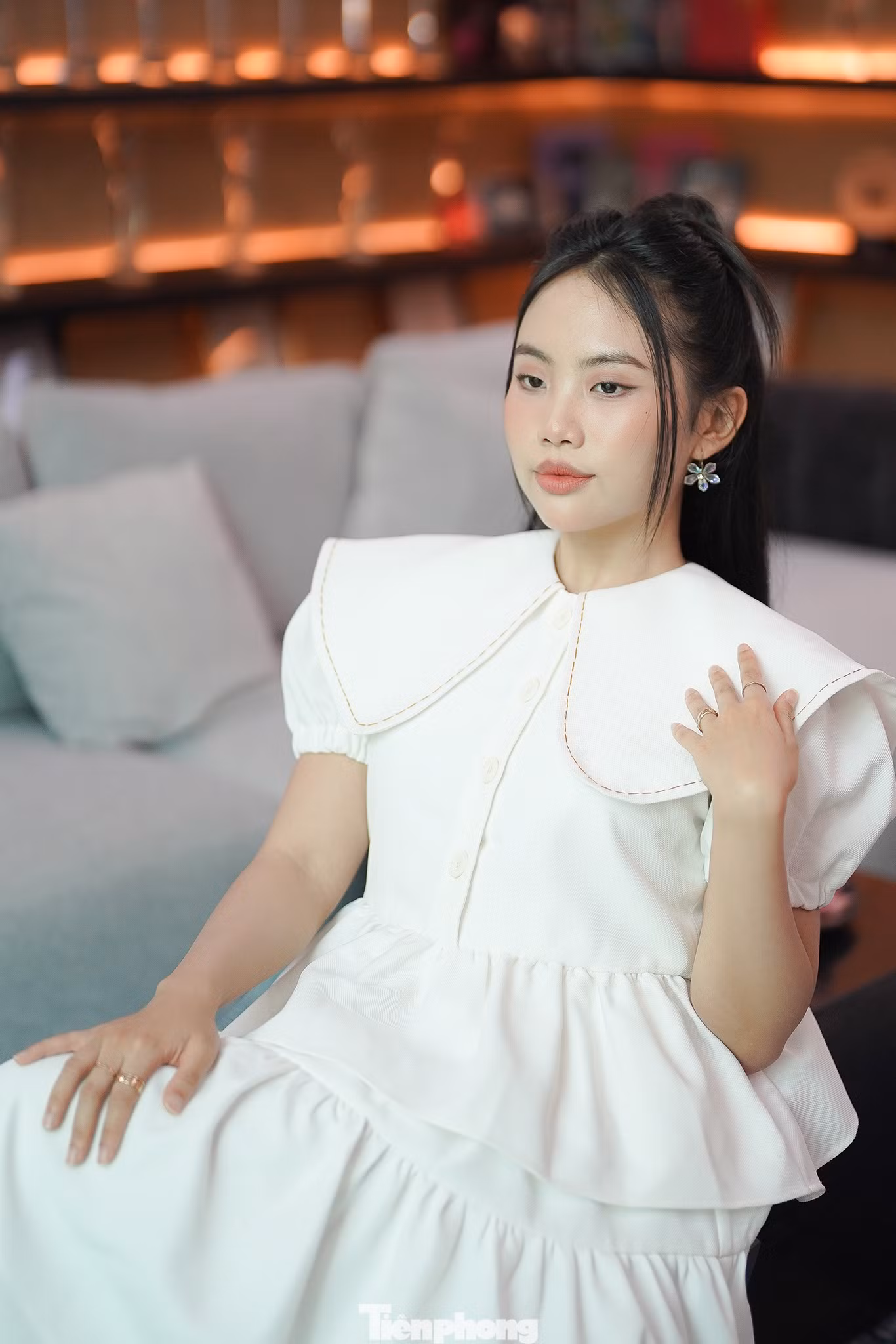 Phương Mỹ Chi cho biết cô tiếp tục đi học để hoàn thiện bản thân. Phương Mỹ Chi cho biết cô tiếp tục đi học để hoàn thiện bản thân.