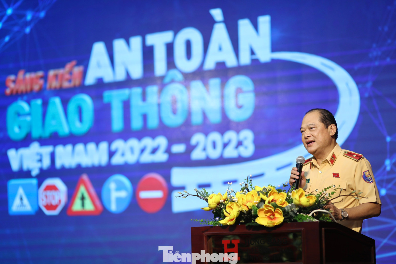 Nhiều sáng kiến an toàn giao thông có tính ứng dụng cao ảnh 1