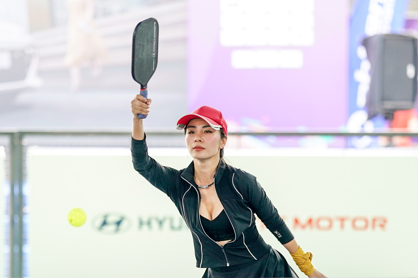 Sở hữu khuôn mặt đẹp nhẹ nhàng, sang trọng nhưng body Lê Nhàn thì vô cùng nóng bỏng. Để có được thân hình tuyệt đẹp, Lê Nhàn có những bí quyết rất riêng, đó là cách tập thời gian ngắn nhưng đạt hiệu quả cao. Sở hữu khuôn mặt đẹp nhẹ nhàng, sang trọng nhưng body Lê Nhàn thì vô cùng nóng bỏng. Để có được thân hình tuyệt đẹp, Lê Nhàn có những bí quyết rất riêng, đó là cách tập thời gian ngắn nhưng đạt hiệu quả cao.