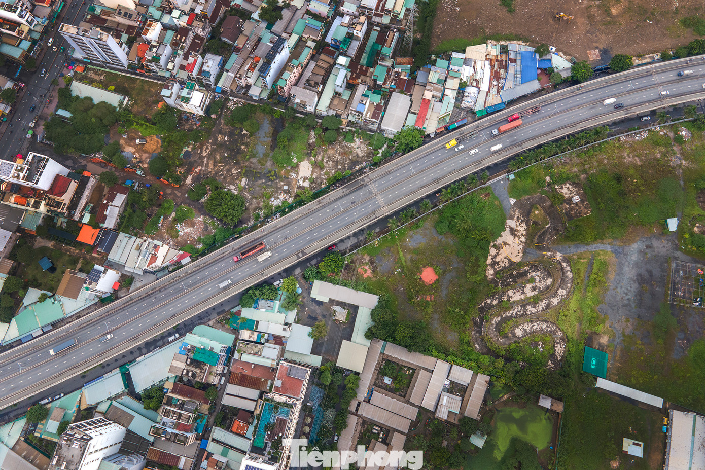 UBND TPHCM có công văn khẩn đề nghị Kiểm toán Nhà nước Khu vực IV ban hành quyết định xử phạt vi phạm hành chính đối với Công ty PMC về việc thực hiện nộp lại tiền ngân sách Nhà nước theo kết luận Kiểm toán Nhà nước đối với dự án BT Xây dựng đường dẫn kết nối cầu Phú Mỹ.