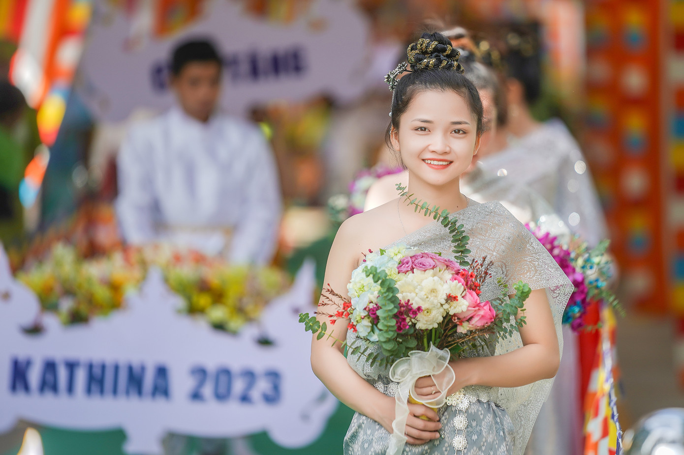 Lễ Khatina là một trong những ngày lễ lớn và quan trọng nhất của hệ phái Phật giáo Nam tông. Hằng năm, trong khoảng thời gian từ 15/9 đến 15/10 âm lịch, bà con người Khmer Nam Bộ rộn ràng tổ chức lễ Kathina.