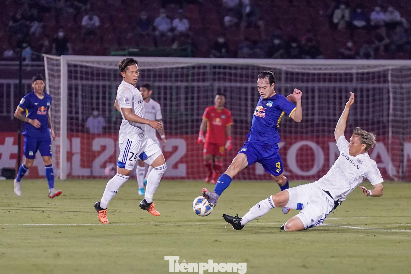 Cả hai đội đều có các cơ hội dứt điểm song không có thêm bàn thắng. Trong ngày thi đấu khá tốt, HAGL vẫn phải hứng chịu thất bại với tỷ số 1-2 trước Yokohama Marinos.