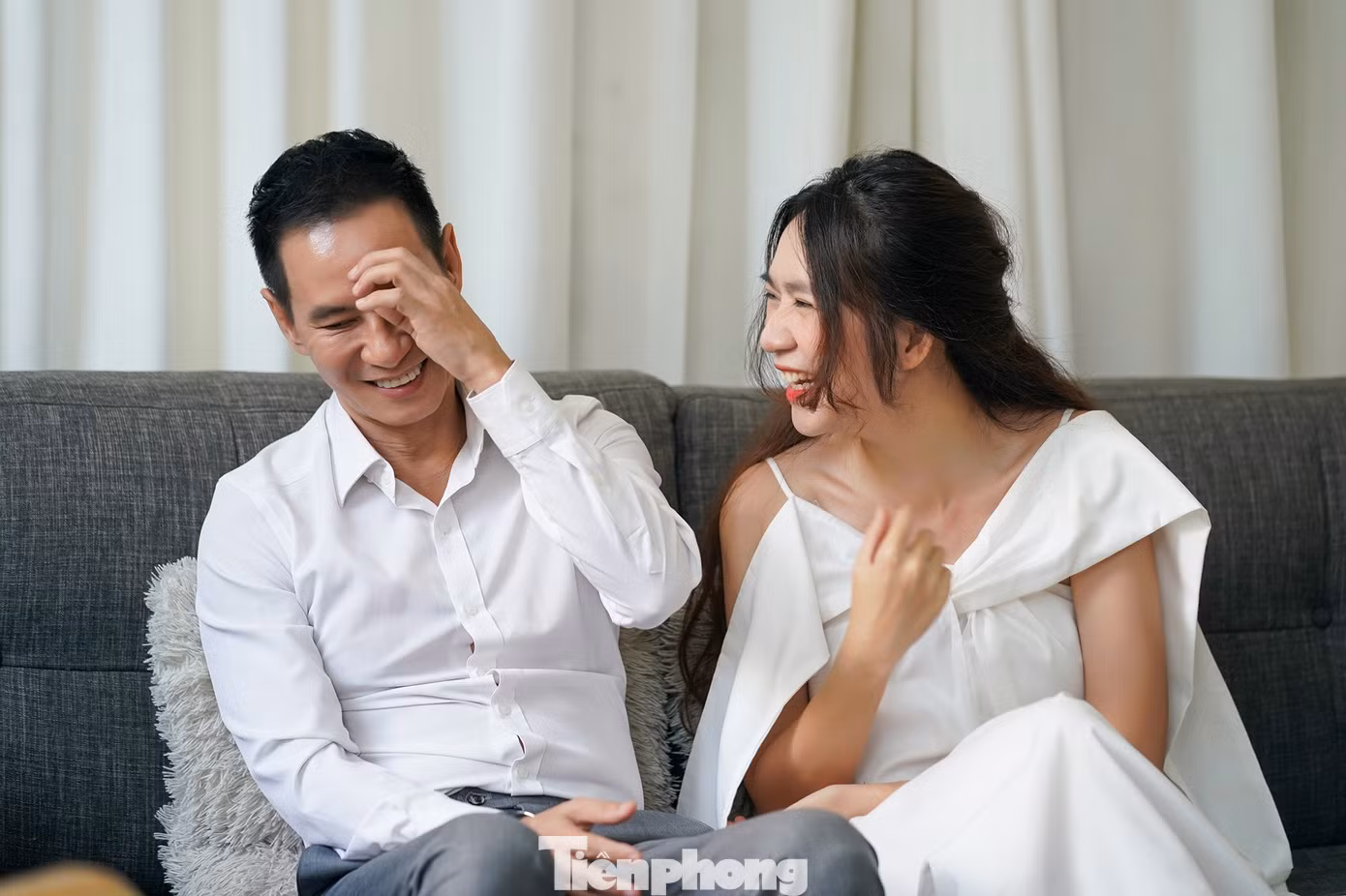 Lý Hải và Minh Hà dạy con không được ỷ lại vào ba mẹ.