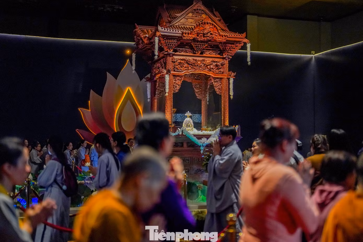Đại lễ Vesak 2025 là lần thứ tư Việt Nam đăng cai tổ chức, sau ba kỳ diễn ra vào các năm 2008 tại Trung tâm Hội nghị quốc gia Mỹ Đình, Hà Nội, năm 2014 tại chùa Bái Đính, Ninh Bình, năm 2019 tại chùa Tam Chúc, Hà Nam. Ban tổ chức dự kiến đại biểu từ 80 quốc gia cùng hơn 10.000 phật tử tham gia ngày hội lớn nhất của tín đồ Phật giáo trên thế giới.