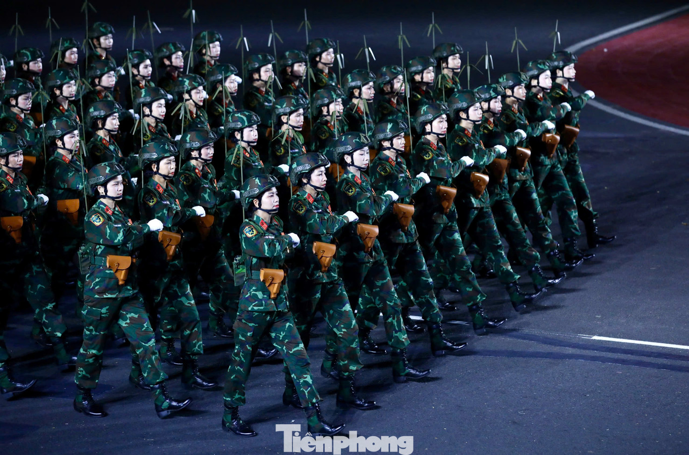 Khối Bộ đội Thông tin liên lạc.