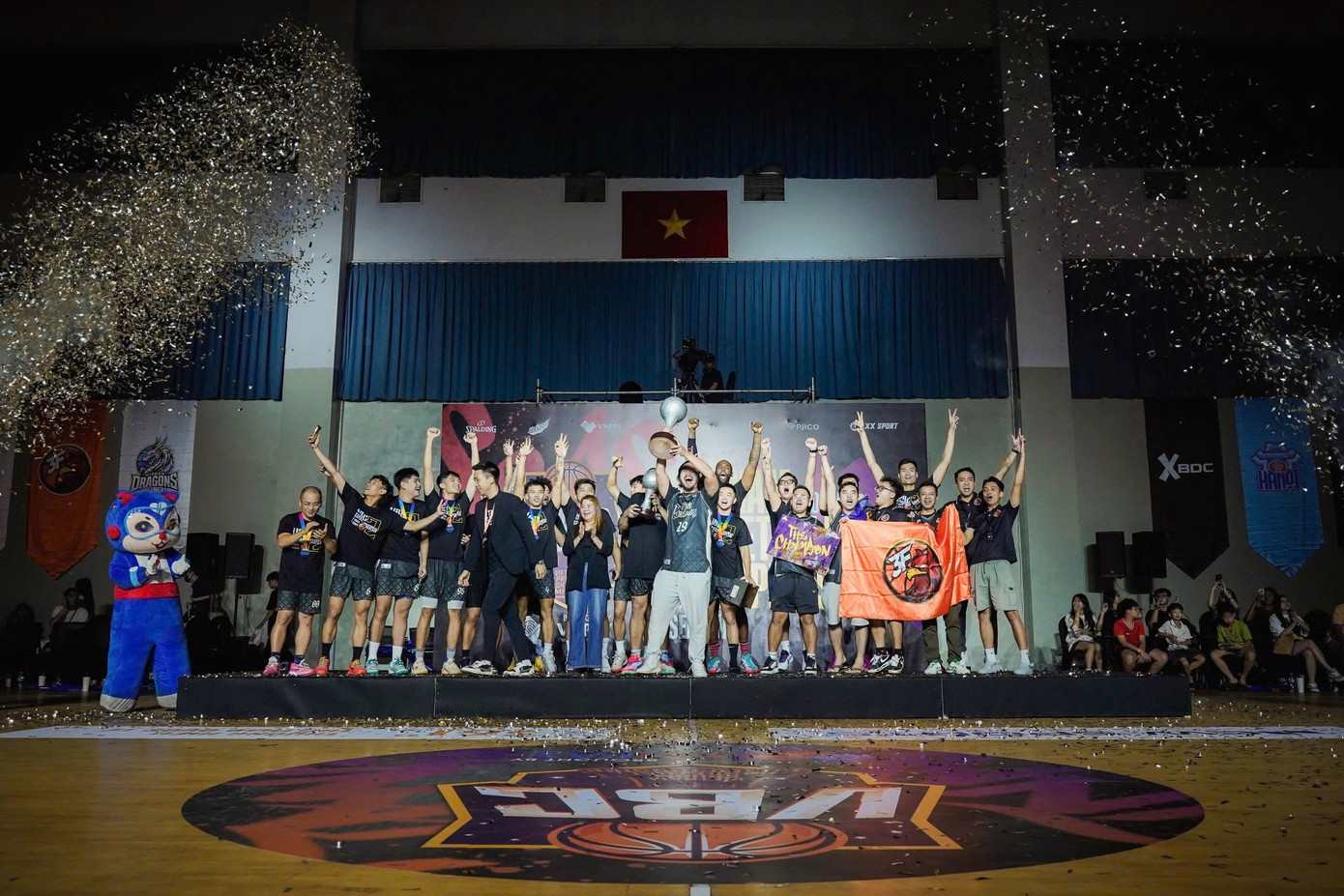 Chung cuộc 3F Galaxy đã bảo vệ ngôi vương với tỉ số 101 - 83 và danh hiệu Cầu thủ xuất sắc nhất trận đấu thuộc về Dominique Tham với double double (27 điểm, 15 rebounds và 8 assists). Đồng thời, Á Quân của VBC 2024 gọi tên đội Hidden Dreamers, vị trí Hạng 3 là đội bóng IN’N’OUT.