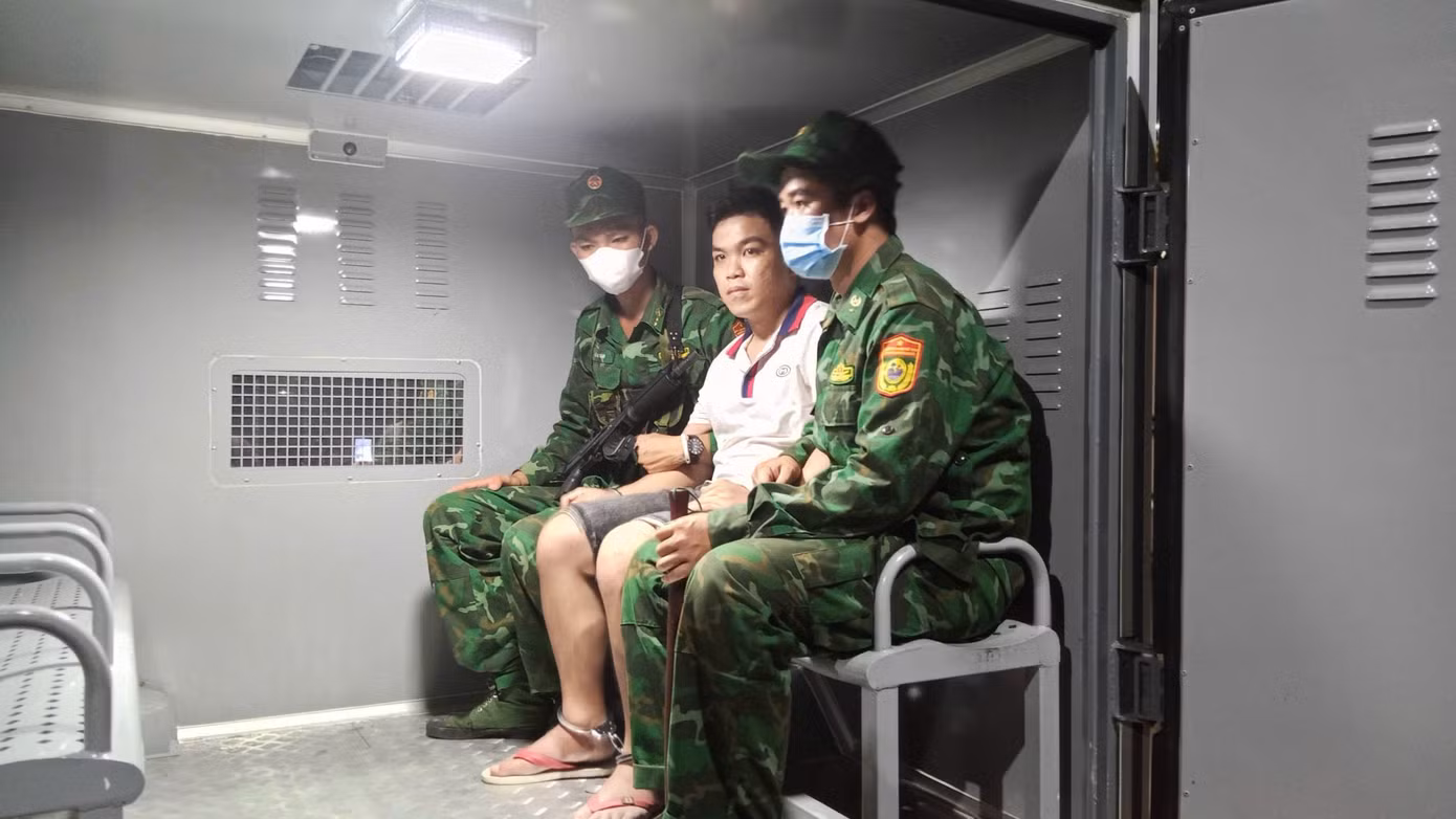 Các đối tượng bị bắt giữ.