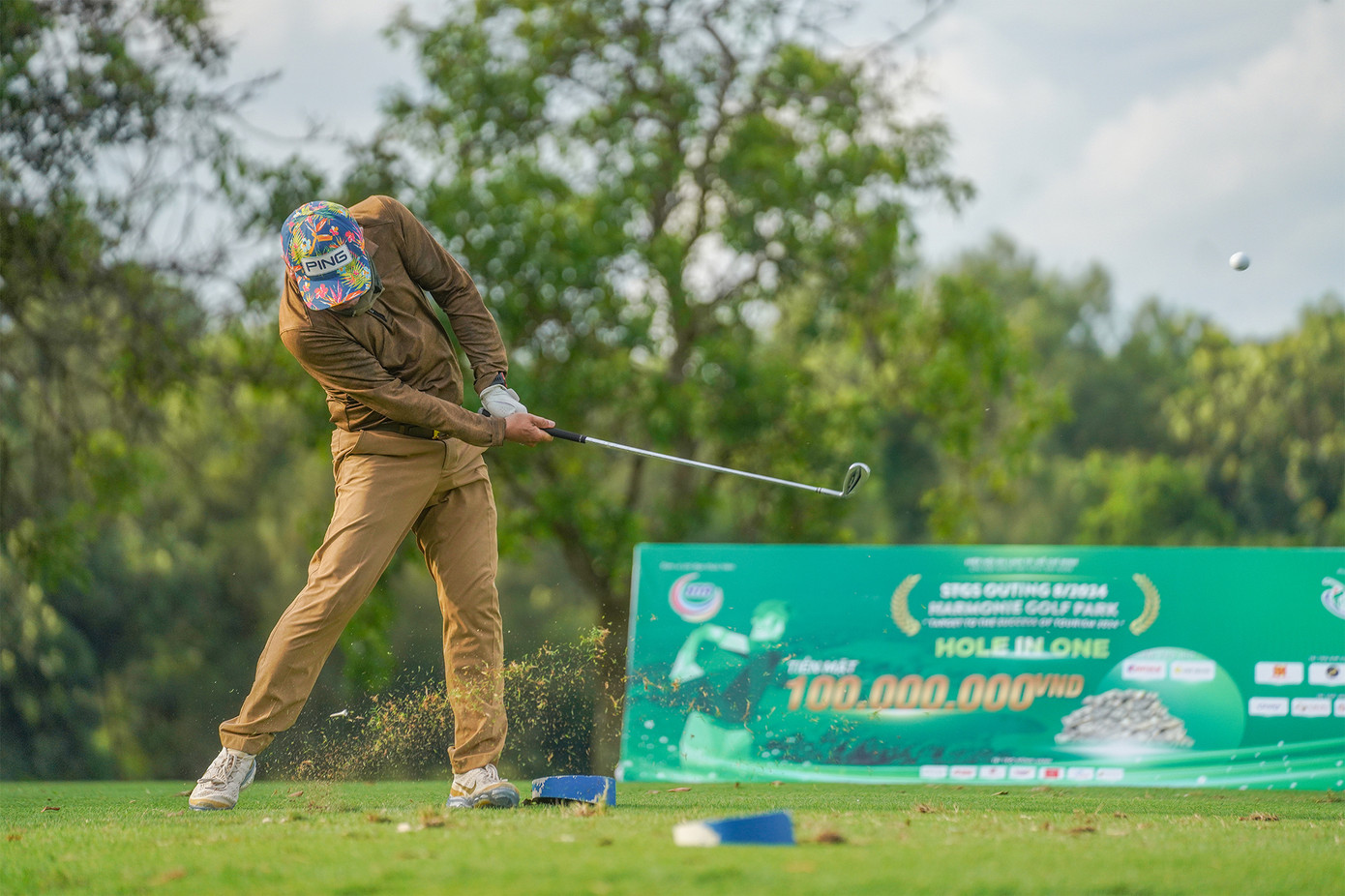 Tuy chỉ là giải giao hữu nhưng đã có nhiều golf thủ thi đấu chất lượng, chuẩn xác, nhất là các VĐV nữ.