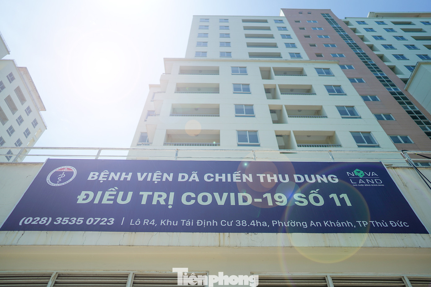 Lần thứ 3 vào tháng 6/2021, UBND TPHCM đưa giá khởi điểm 9.900 tỷ đồng, tương ứng bình quân 2,6 tỷ đồng/căn hộ nhưng kết quả vẫn không có nhà đầu tư mua.