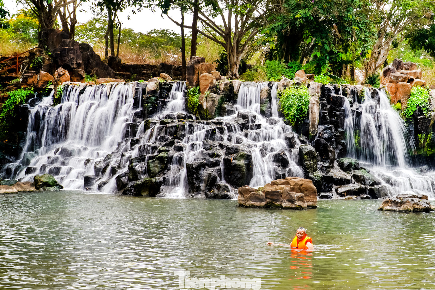 Địa điểm này được ví như “Đà Lạt của miền Đông” và là một trong những điểm du lịch hấp dẫn, nổi tiếng được nhiều du khách trong và ngoài nước yêu mến.