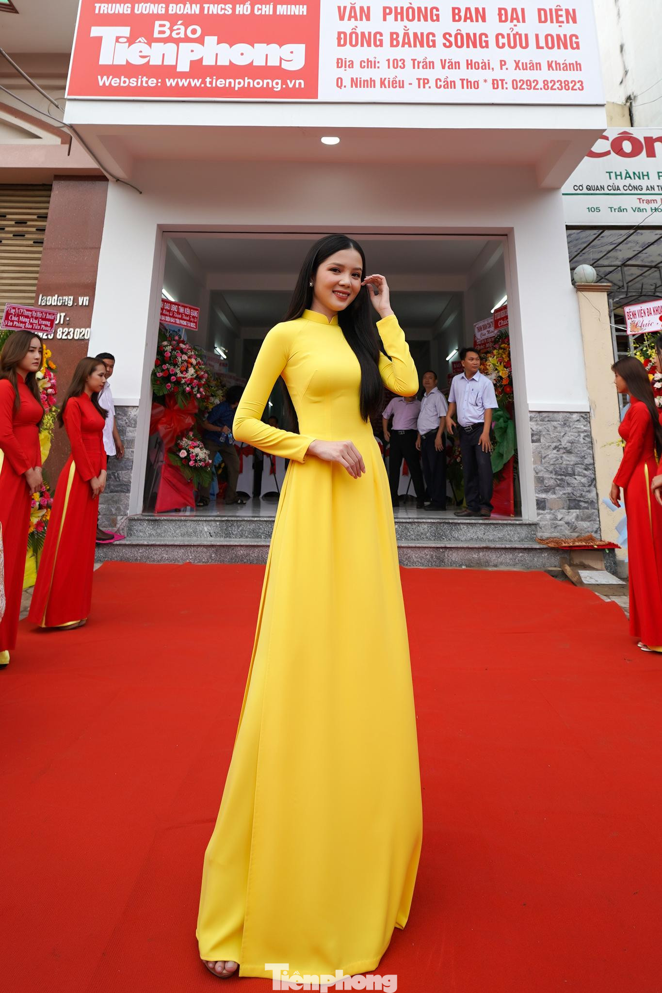 Đêm đăng quang Người đẹp Du lịch Cần Thơ 2019, Thúy Vi nhận câu hỏi từ giám khảo: “Để phát triển hiệu quả du lịch quê hương, với những lợi thế sẵn có bạn sẽ phải làm gì và bằng những hành động cụ thể như thế nào?”. “Là người con Cần Thơ, Thúy Vi tự hào về mảnh đất cũng như con người nơi đây. Thúy Vi thấy rằng một trong những tiêu chí để thu hút du khách đó chính là môi trường. Nên điểm đầu tiên Thúy Vi muốn hành động là cùng chung tay bảo vệ môi trường Cần Thơ vì một thành phố xanh sạch đẹp. Điểm thứ hai đó chính là yếu tố con người. Con người Cần Thơ nhiệt tình, chân thành và mến khách. Đó cũng là điều người Cần Thơ tự hào. Thúy Vi cố gắng giữ gìn và phát huy những tính cách tốt đẹp đó&quot; - cô trả lời.