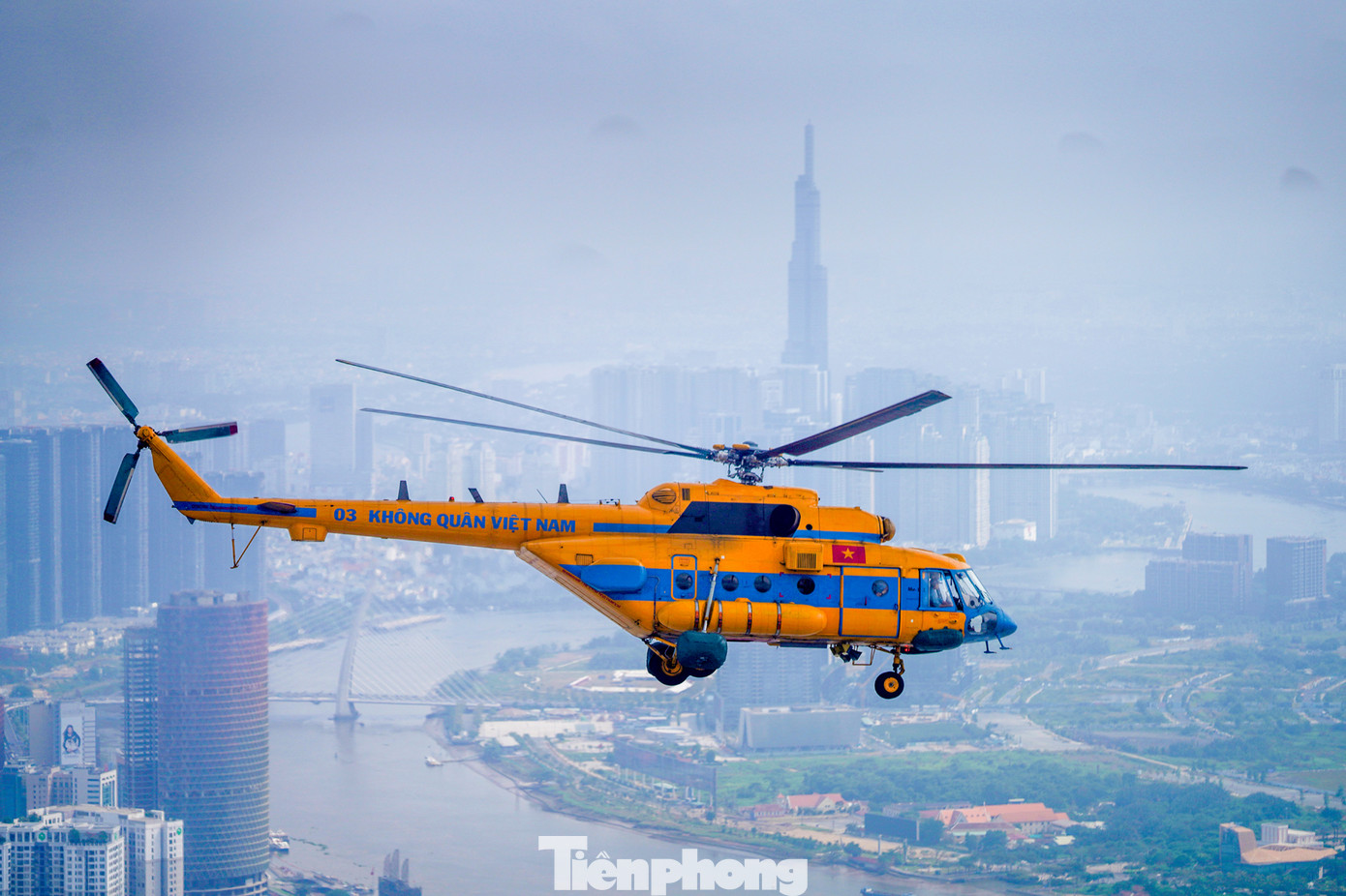 Dự kiến, các đội hình bay sẽ thực hiện tổng duyệt vào trung tuần tháng 4 trước khi tham gia trình diễn chính thức trong lễ kỷ niệm 50 năm Ngày thống nhất đất nước vào sáng 30/4 tại TPHCM.