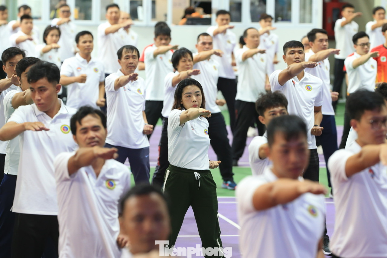 Những năm qua, các hoạt động thể thao trong học đường ngày càng được quan tâm. Việc đưa võ thuật vào trường học là chủ trương của Bộ GD&amp;ĐT nhằm nâng tầm thể chất Việt. Theo đó, Vovinam - môn võ Việt đã có những dấu ấn tích cực trong phong trào thể thao học đường tại TPHCM.