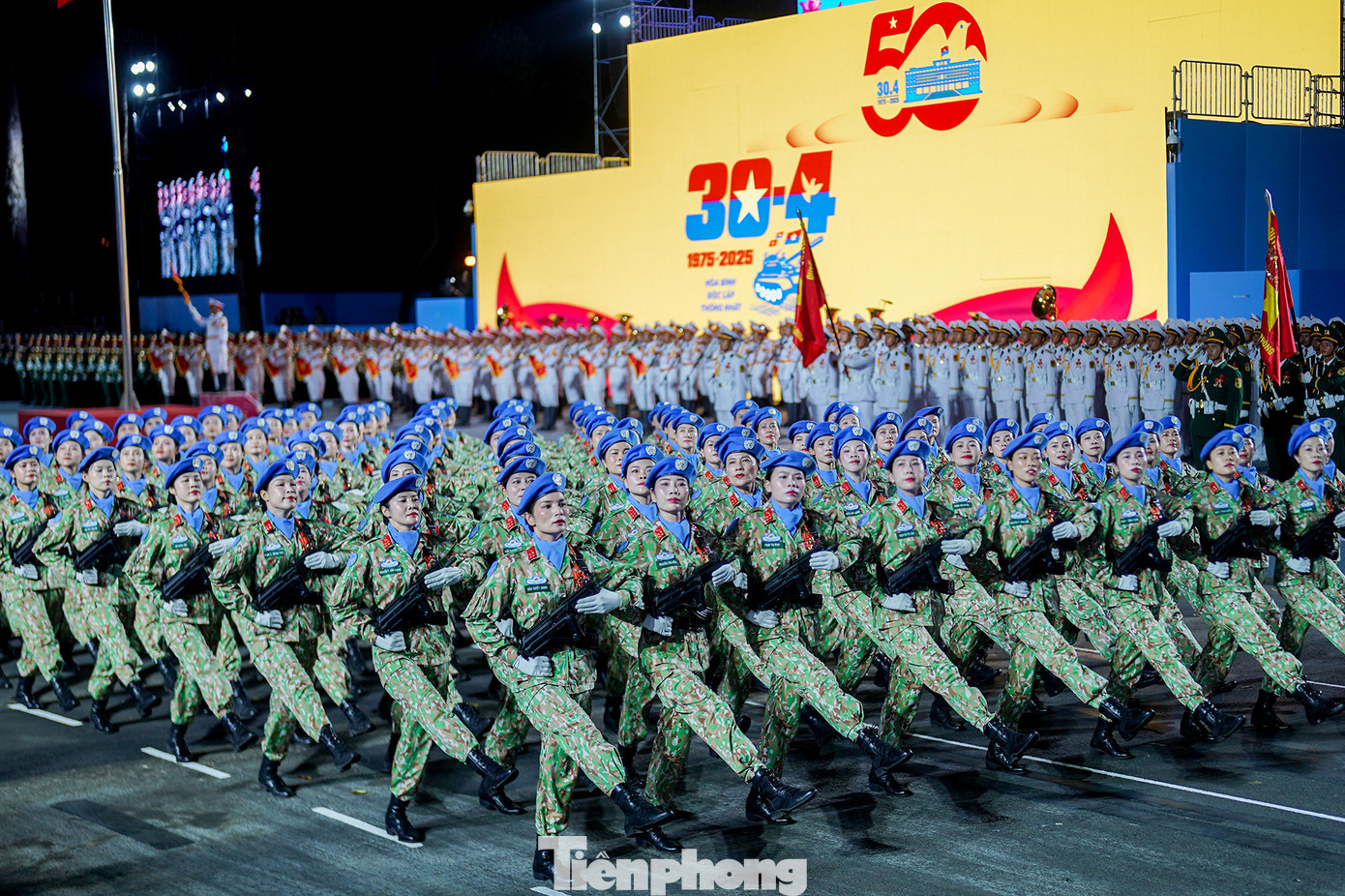 Khối nữ sĩ quan Gìn giữ hòa bình.