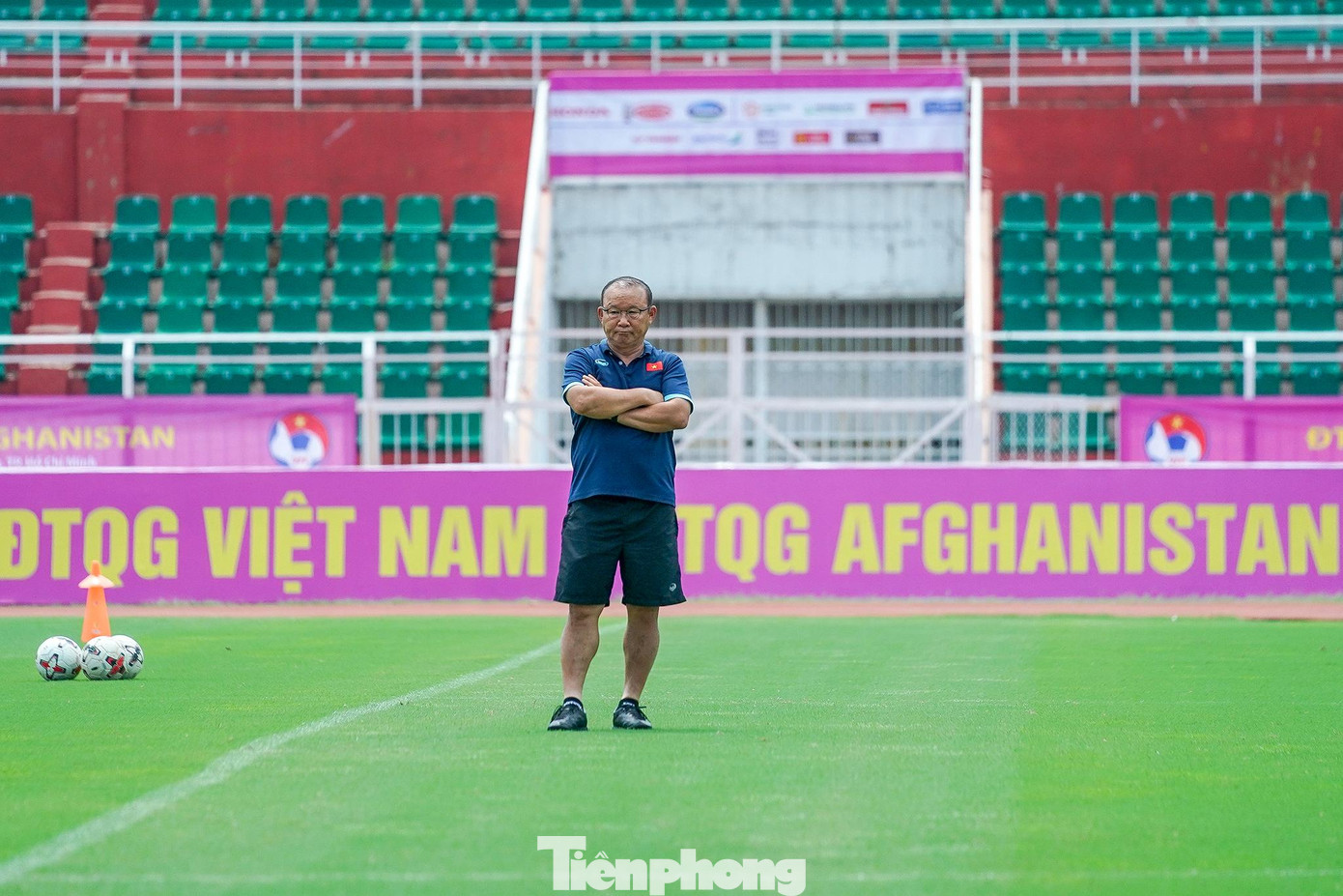 HLV Park Hang-seo đổi lịch tập đội tuyển Việt Nam từ chiều lên buổi trưa ngày 31/5.