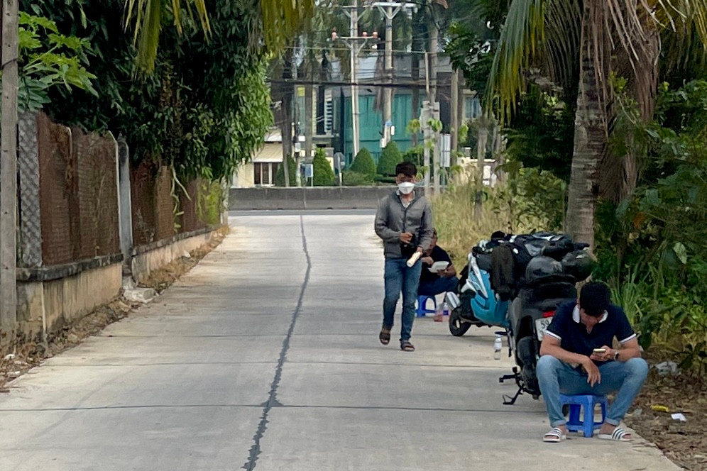 Khu vực kênh Rạch Nổ thuộc xã Lương Hòa (huyện Bến Lức, Long An) được chốt chặn nhiều lớp, nhiều tầng...