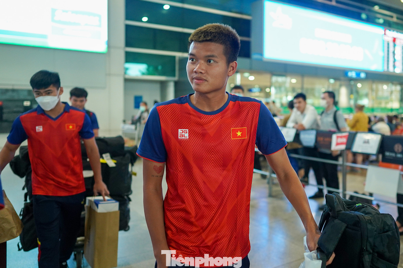 Với 5 bàn ghi được tại SEA Games 32, tiền đạo Nguyễn Văn Tùng chia sẻ vị trí cầu thủ ghi bàn nhiều nhất giải cùng bộ đôi Indonesia, Fajar Fathur Rahman và Ramadhan Sananta.