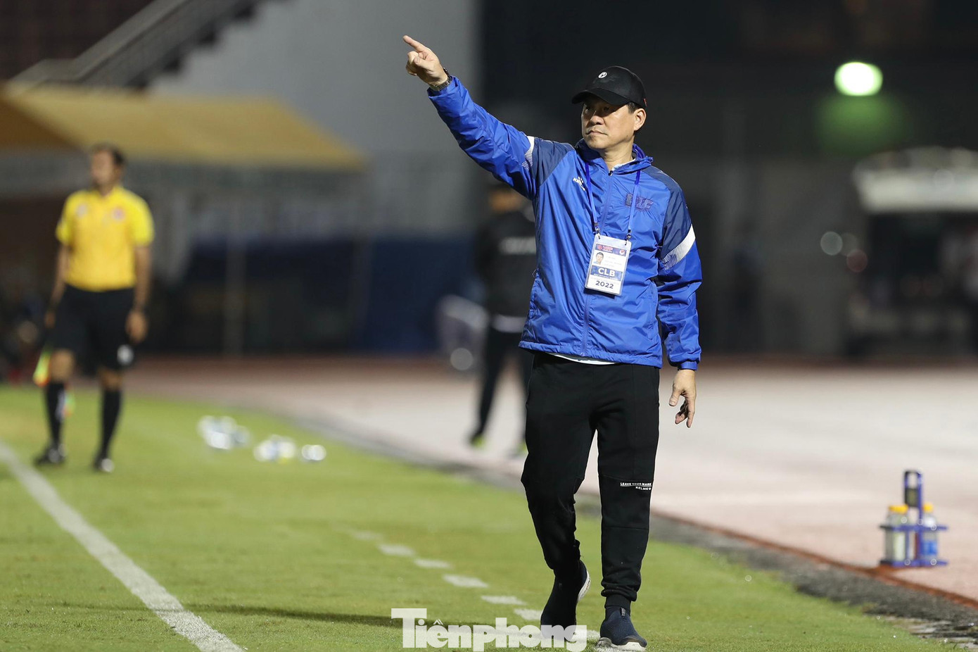 HLV Vũ Tiến Thành. HLV Vũ Tiến Thành.