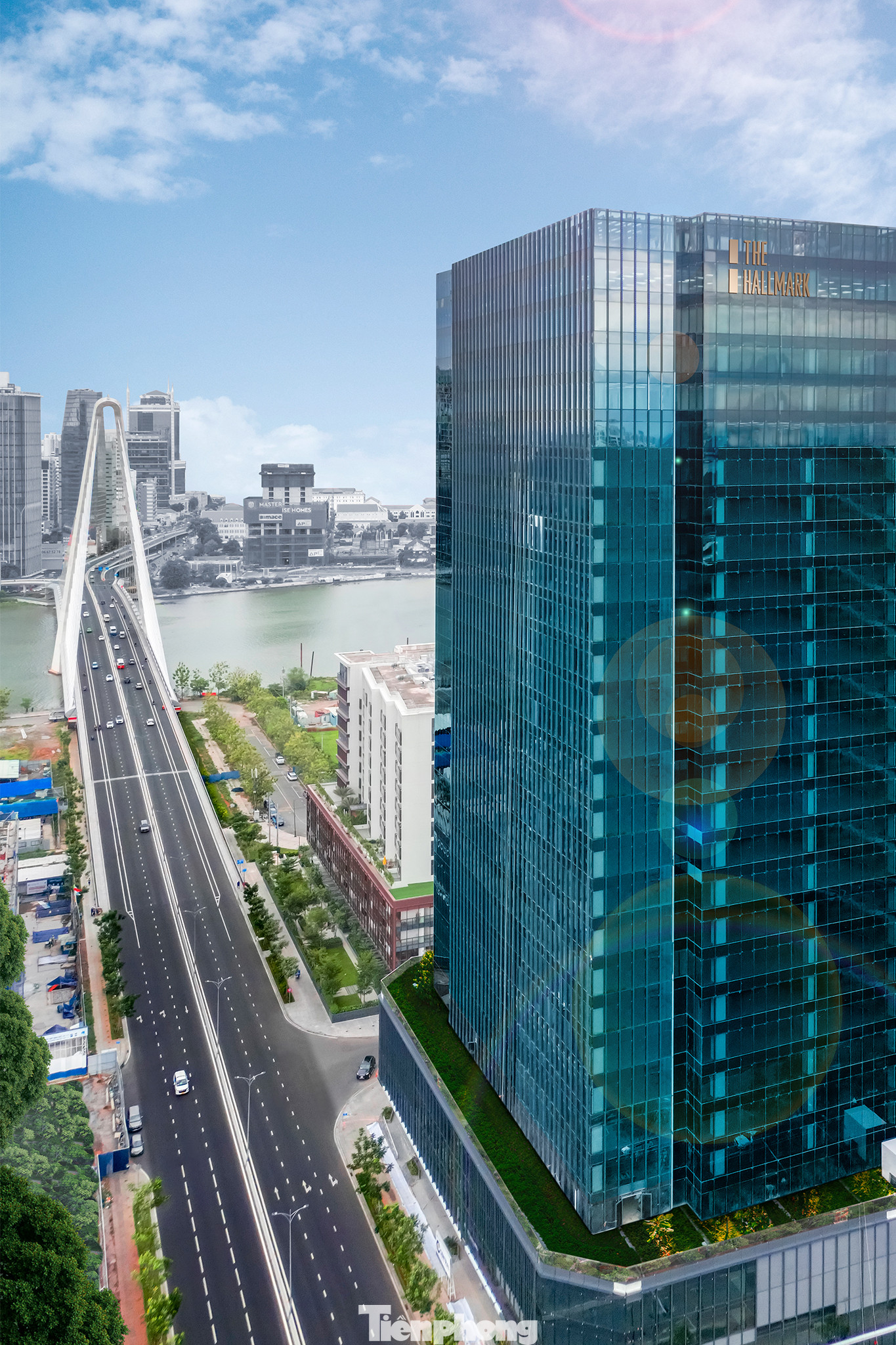 Cầu Ba Son như sợi chỉ nối liền lịch sử, chạy giữa các toà nhà hiện đại, trở thành điểm nhấn của TPHCM. Trong ảnh, cầu Ba Son từ góc nhìn toà nhà The Hallmark, TP Thủ Đức (bờ Quận 2 cũ). Cầu Ba Son như sợi chỉ nối liền lịch sử, chạy giữa các toà nhà hiện đại, trở thành điểm nhấn của TPHCM. Trong ảnh, cầu Ba Son từ góc nhìn toà nhà The Hallmark, TP Thủ Đức (bờ Quận 2 cũ).