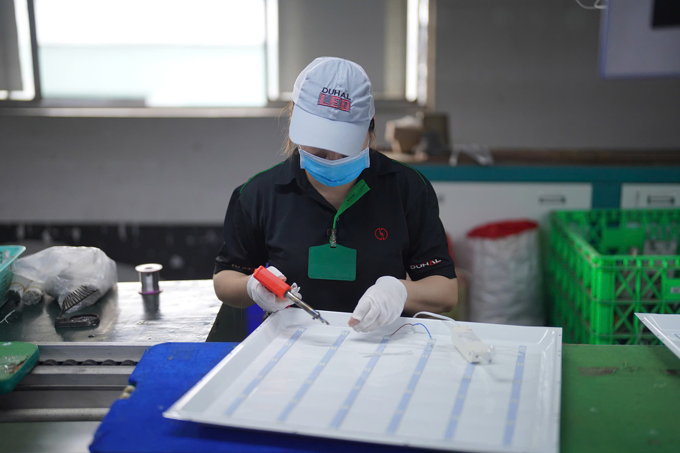 Cuối năm, nhiều công nhân mong ngóng tiền thưởng Tết Cuối năm, nhiều công nhân mong ngóng tiền thưởng Tết