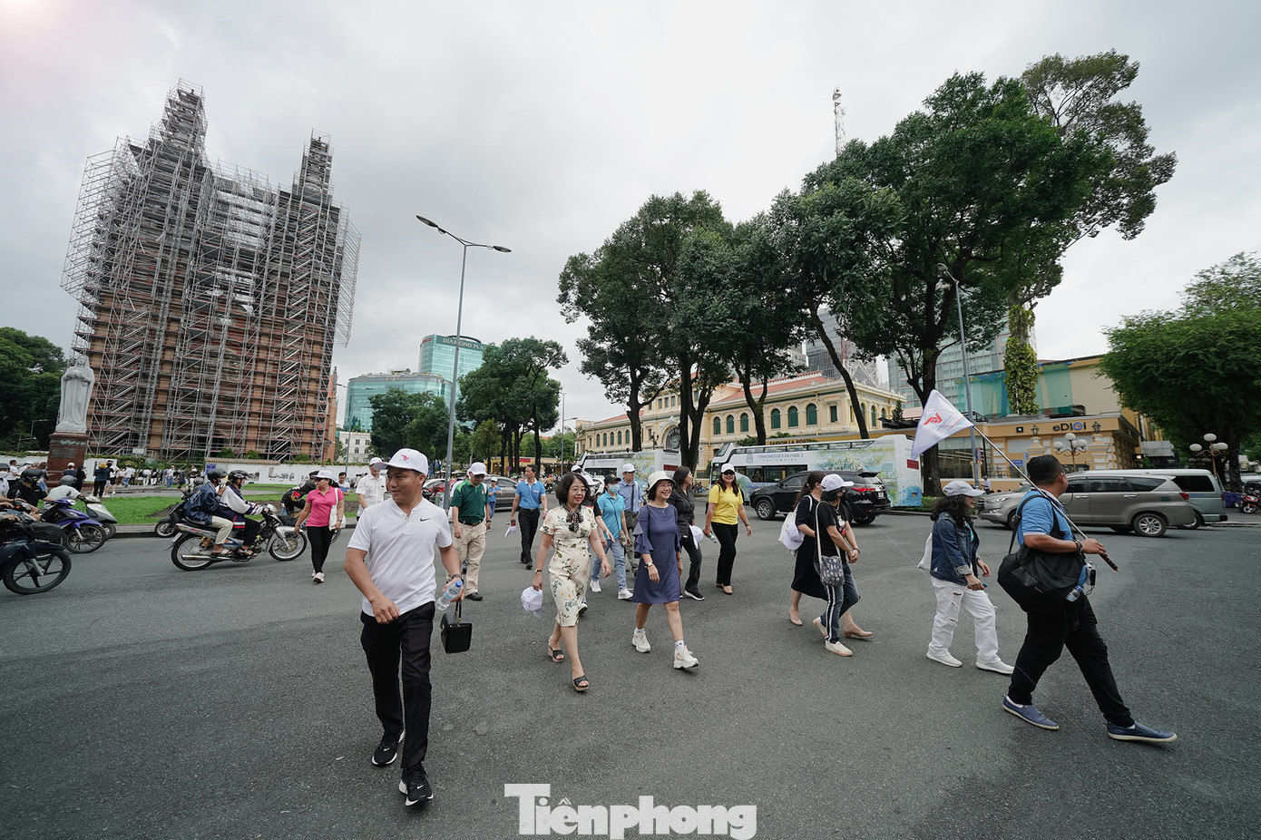 Những con đường, góc phố, công trình kiến trúc cổ ở khu vực trung tâm TPHCM mang giá trị văn hoá đặc trưng của thành phố 300 năm tuổi.