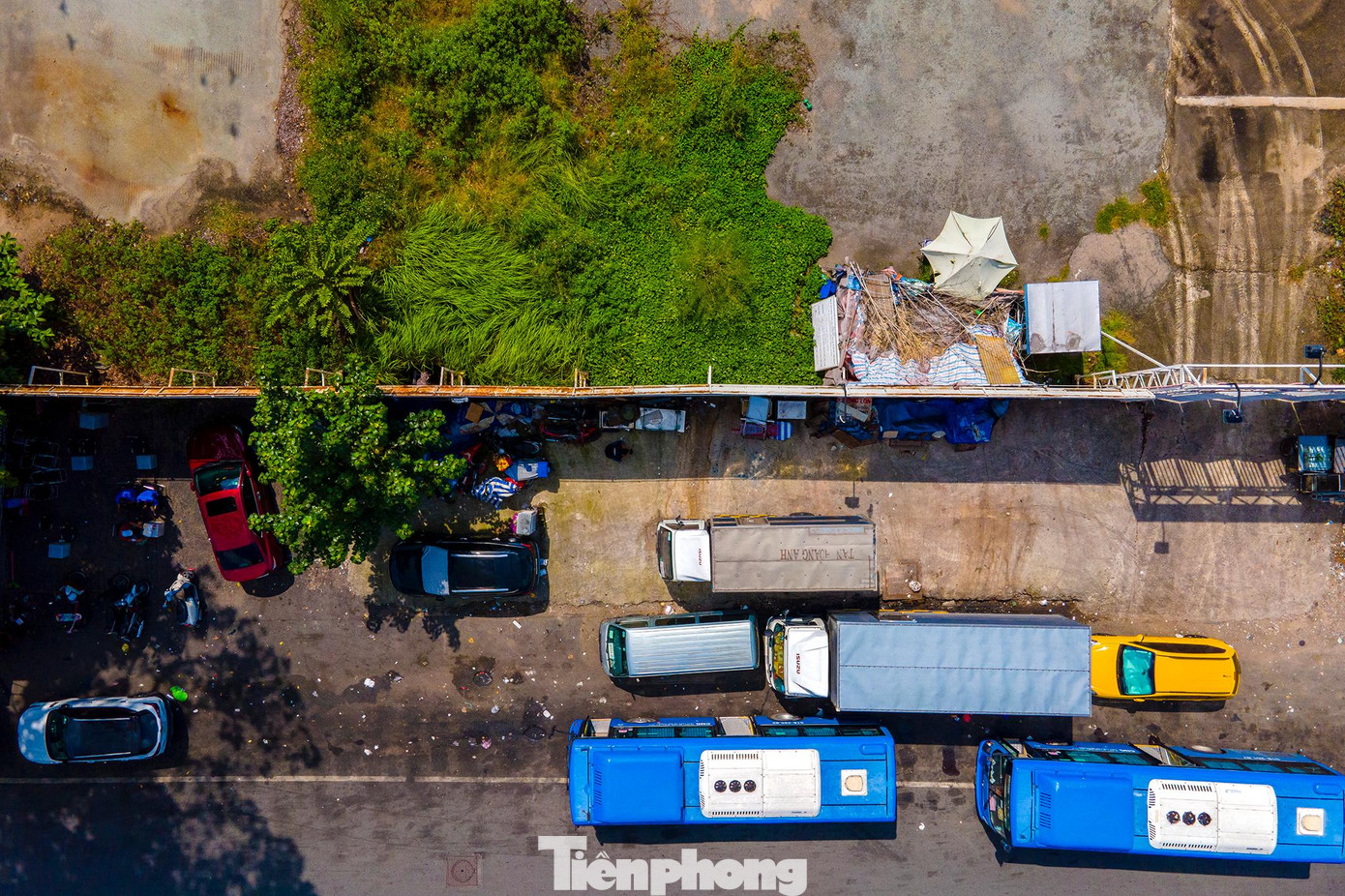 Trong đó, Tổng Cty không thực hiện đánh giá lại tài sản; làm trái chỉ đạo của Thủ tướng Chính phủ, vi phạm pháp luật về chuyển nhượng tài sản doanh nghiệp do Nhà nước nắm 100% vốn điều lệ khi chuyển nhượng hơn 30.000 m2 tại địa chỉ 152 Trần Phú mà không xin phép Thủ tướng; không thực hiện đấu giá quyền sử dụng đất có nguy cơ gây thất thoát tiền của Nhà nước, doanh nghiệp.