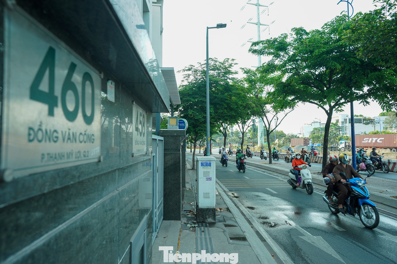 Đoạn đường duy nhất có hai làn dành cho xe máy dài khoảng 100m.