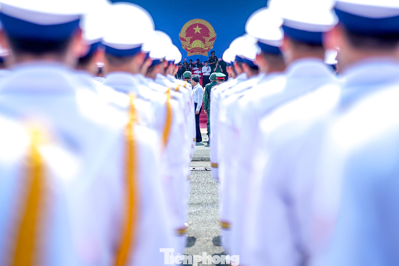 Phát biểu sau buổi tổng duyệt binh, Đại tướng Nguyễn Tân Cương - Tổng Tham mưu trưởng QĐND Việt Nam, Thứ trưởng Bộ Quốc phòng - cho biết các chiến sĩ hôm nay đã thực hiện động tác diễu hành rất tốt. Trên khuôn mặt tất cả khối thể hiện ý chí quyết tâm. “Nhân dân cả nước đang mong chờ chúng ta, mong chờ buổi lễ diễu binh, diễu hành tốt đẹp”, Đại tướng Nguyễn Tân Cương nói.