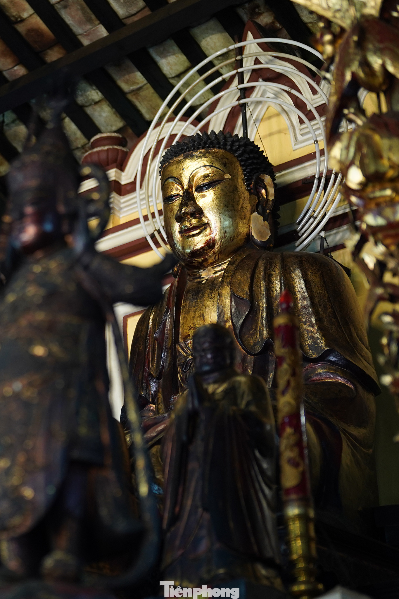 Nét uy nghiêm của tôn tượng thếp vàng Phật Thích Ca.
