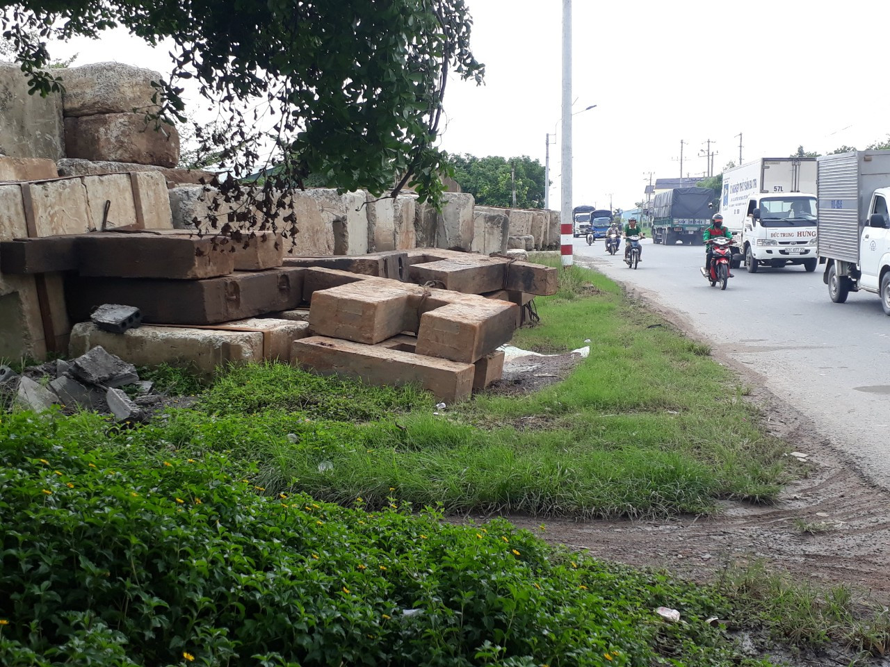 Đường tỉnh 830C kết nối TP.HCM và Long An dự kiến sẽ được nâng cấp, cải tạo trong năm 2024. Đường tỉnh 830C kết nối TP.HCM và Long An dự kiến sẽ được nâng cấp, cải tạo trong năm 2024.