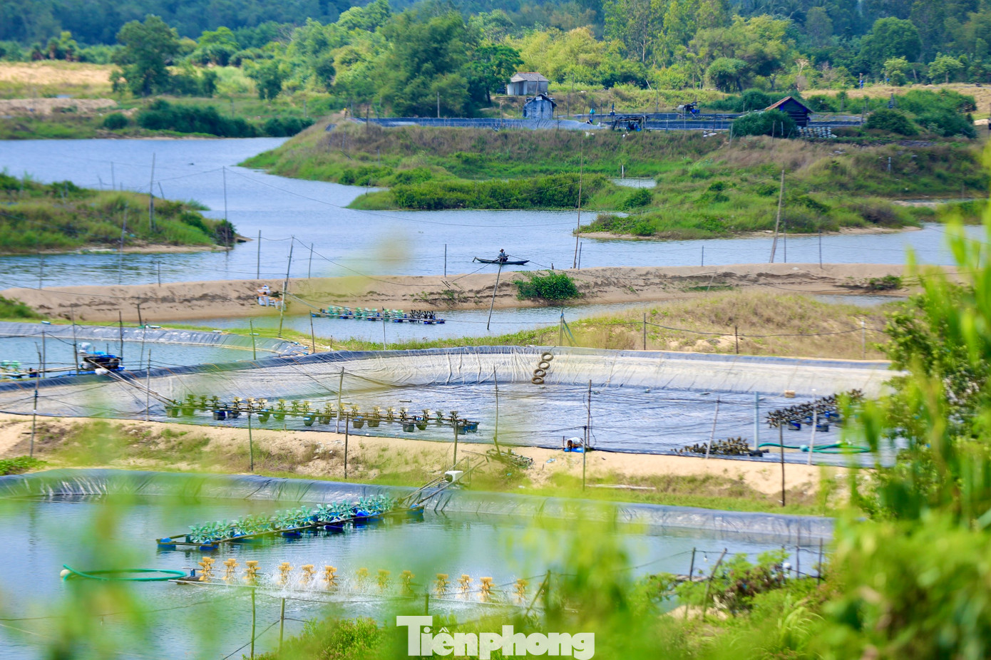 Một số góc ảnh nên thơ cầu Ông Cọp.