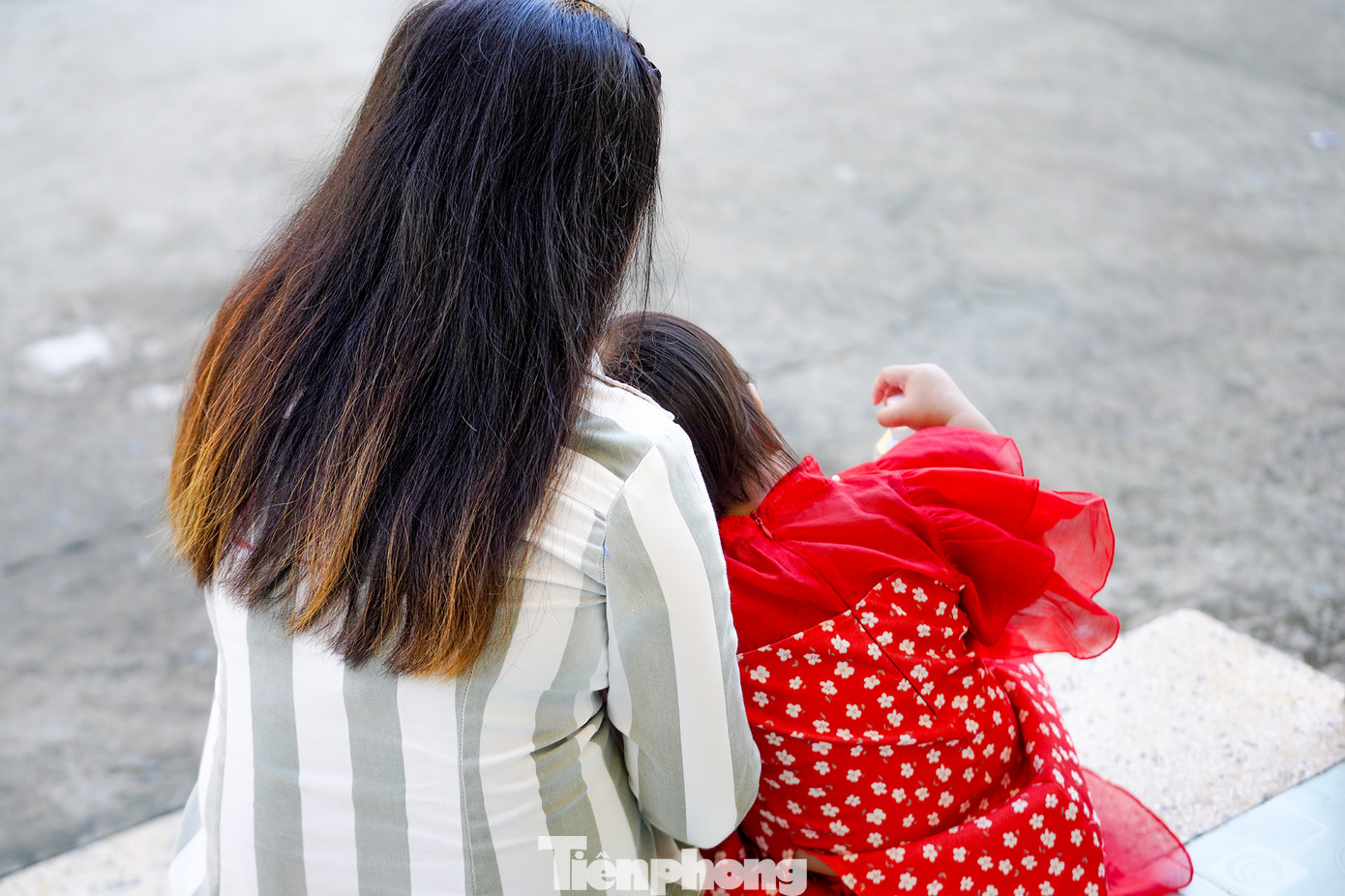 Một lần lầm lỡ trả giá bằng tự do bản thân, những khoảnh khắc đoàn viên mà chương trình "Thắp sáng ước mơ hoàn lương" mang lại thật sự có ý nghĩa rất lớn, tiếp thêm động lực cho các phạm nhân học tập, cải tạo tốt hơn để sớm được tái hòa nhập với cộng đồng.