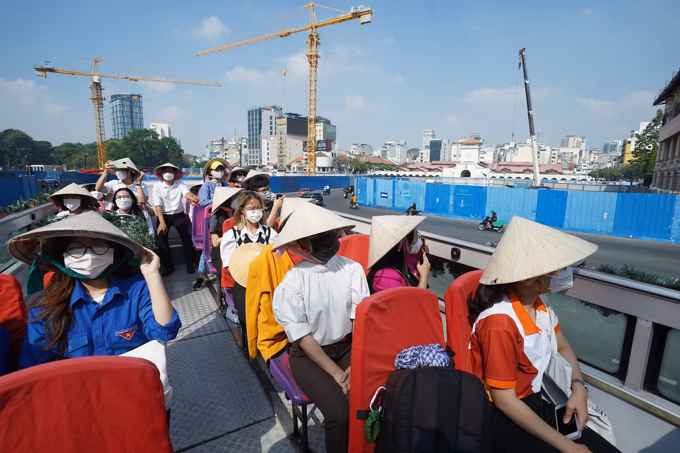 Công trường ga tàu Metro phía trước chợ Bến Thành hứa hẹn mang đến cho du khách và người dân thành phố một trải nghiệm thú vị khác.