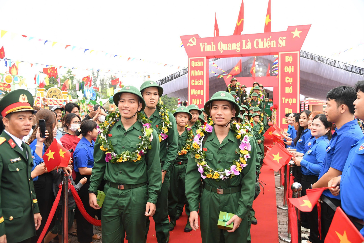 Năm 2025, tỉnh Long An có trên 2.000 thanh niên tham gia nghĩa vụ Quân sự và Công an Nhân dân. Ảnh: Biện Cường