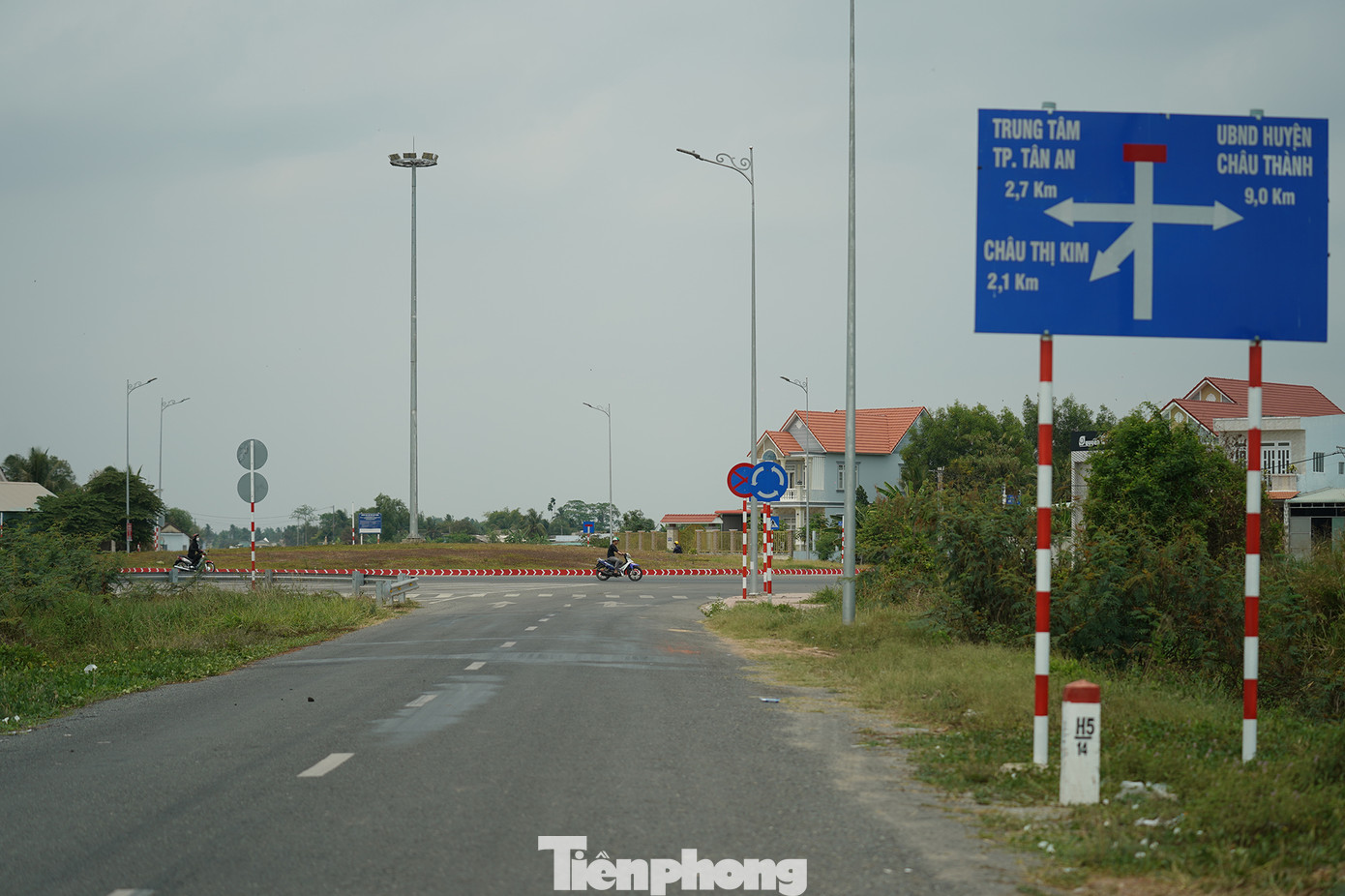 Các gói thầu dự án đường Vành đai TP Tân An cơ bản đáp ứng tiến độ nhưng một số gói vẫn còn gặp khó khăn.