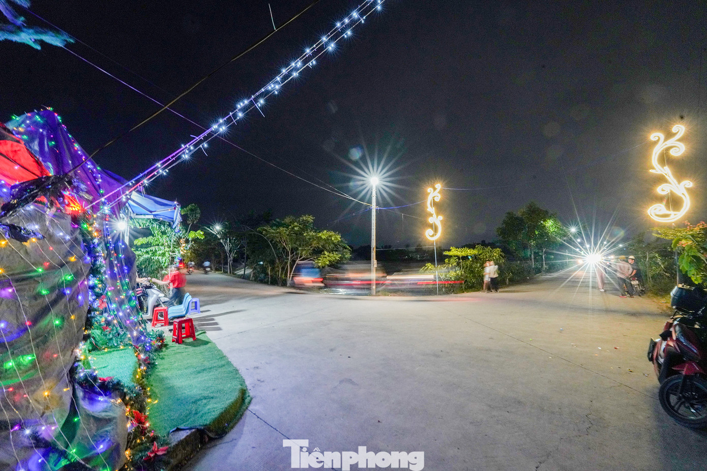 Sau khi nâng cấp, mở rộng đường Đồng Đen, khu vực này trở nên khang trang, sạch đẹp Sau khi nâng cấp, mở rộng đường Đồng Đen, khu vực này trở nên khang trang, sạch đẹp