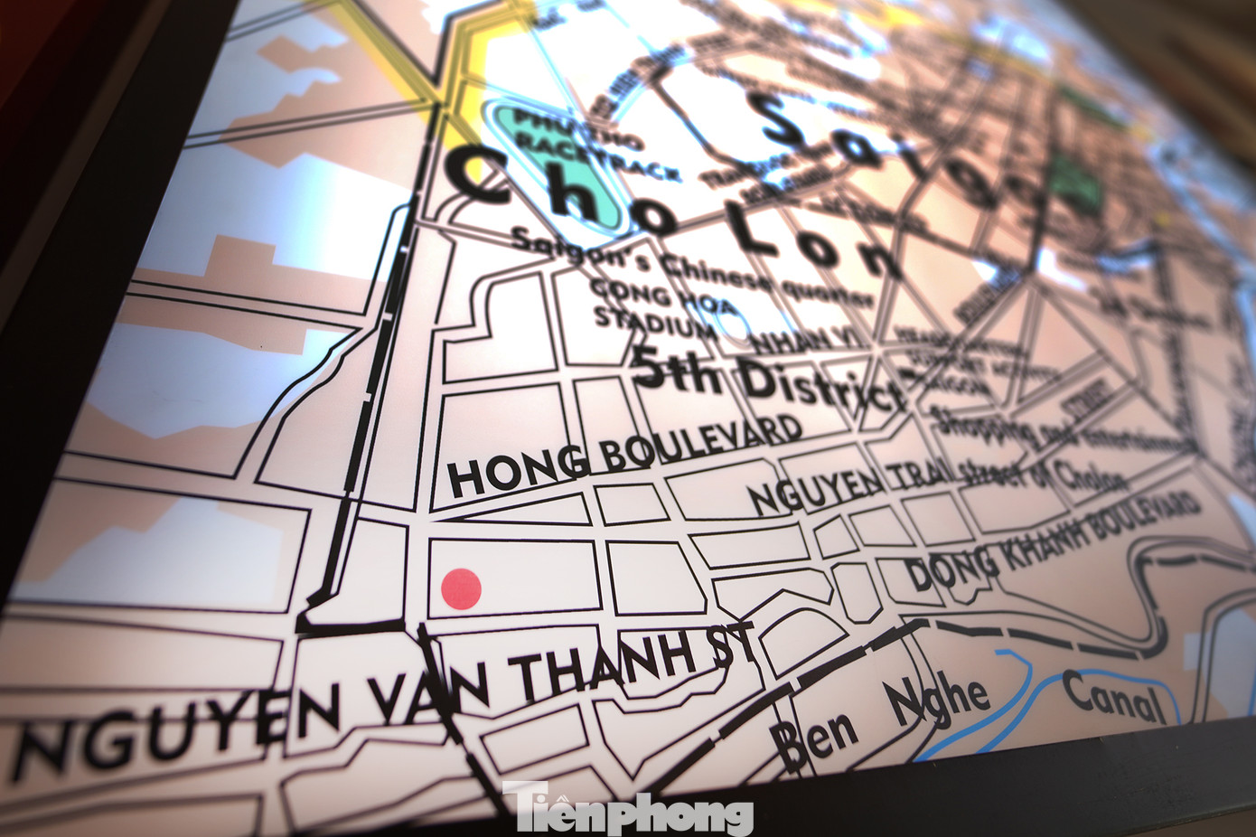 Năm 1988, nhà số 5 đường Châu Văn Liêm được công nhận là Di tích lịch sử quốc gia. Toàn bộ không gian bên trong di tích được sử dụng trưng bày các tư liệu hình ảnh về Bác.