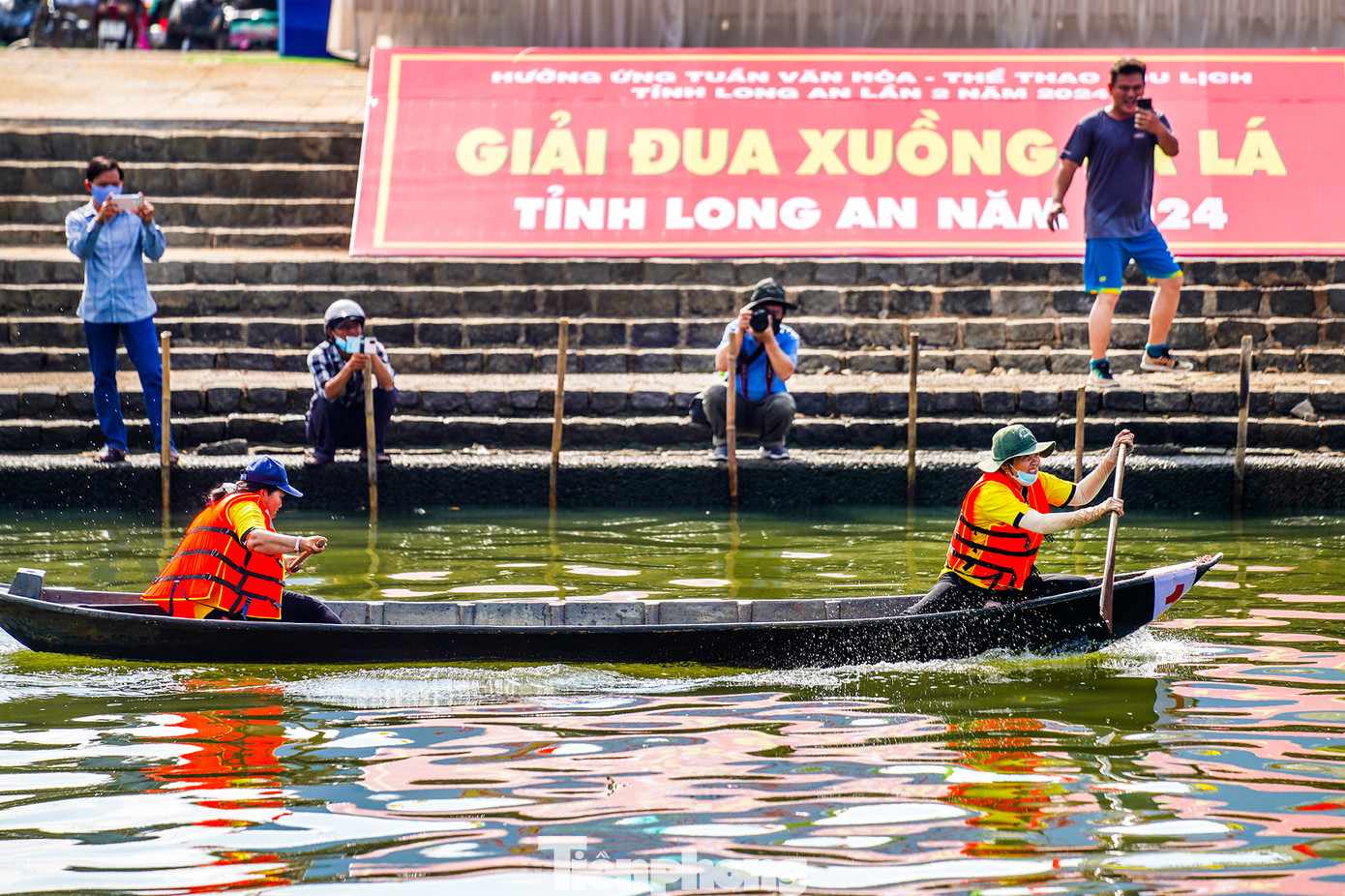Các đội sẽ thi đấu ở sáu nội dung: Đôi nam, đôi nữ, đôi nam và nữ, đội nam, đội nữ và đội nam, nữ với hình thức loại trực tiếp. Với sự chuẩn bị chu đáo cho giải đua, các đội đã tập luyện kỹ lưỡng và thi đấu đầy quyết tâm, các vòng loại thi đấu đã đem đến cho người xem những vòng đua sôi nổi, hấp dẫn.