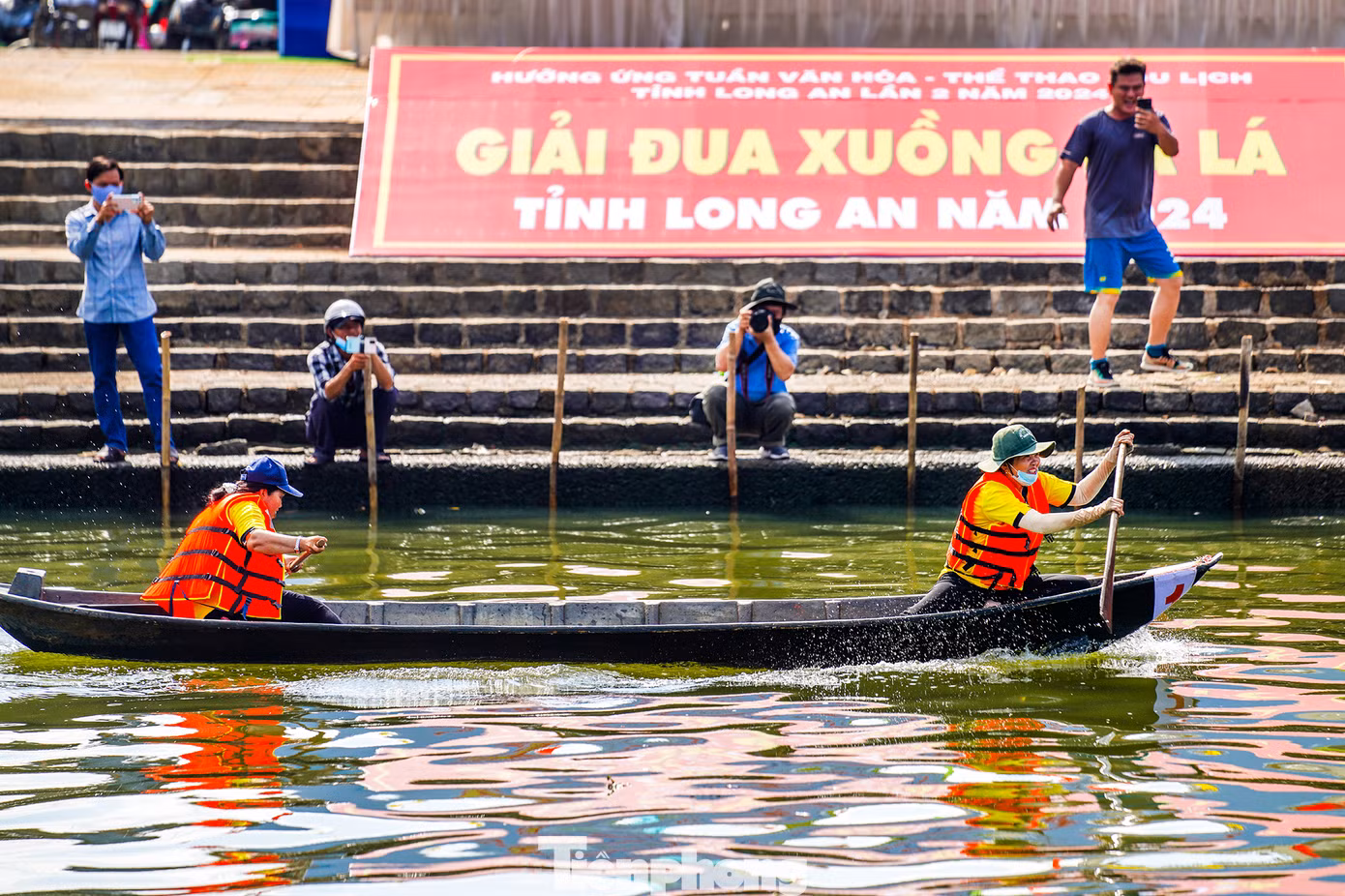Các đội sẽ thi đấu ở sáu nội dung: Đôi nam, đôi nữ, đôi nam và nữ, đội nam, đội nữ và đội nam, nữ với hình thức loại trực tiếp. Với sự chuẩn bị chu đáo cho giải đua, các đội đã tập luyện kỹ lưỡng và thi đấu đầy quyết tâm, các vòng loại thi đấu đã đem đến cho người xem những vòng đua sôi nổi, hấp dẫn.