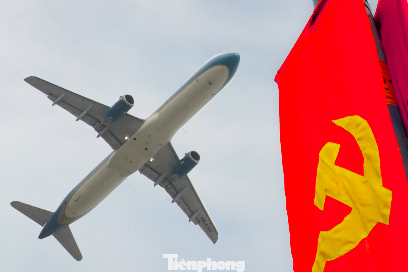 Phục hồi mạnh mẽ sau đại dịch với nhiều thành tựu đạt được, kinh tế TPHCM được dự báo sẽ tiếp tục "cất cánh" trong năm 2023.