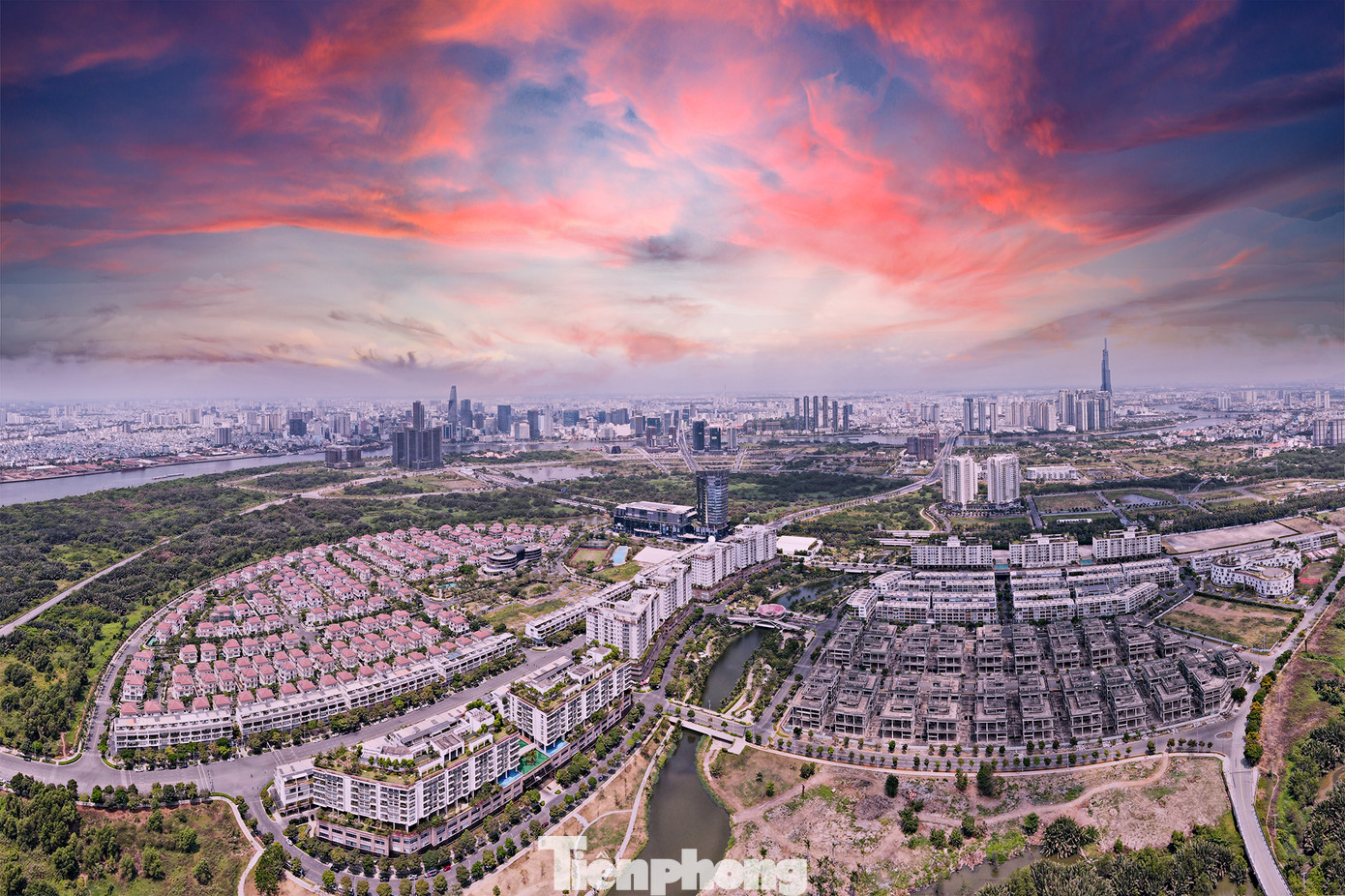 Toàn cảnh Khu đô thị mới Thủ Thiêm nhìn từ trên cao.