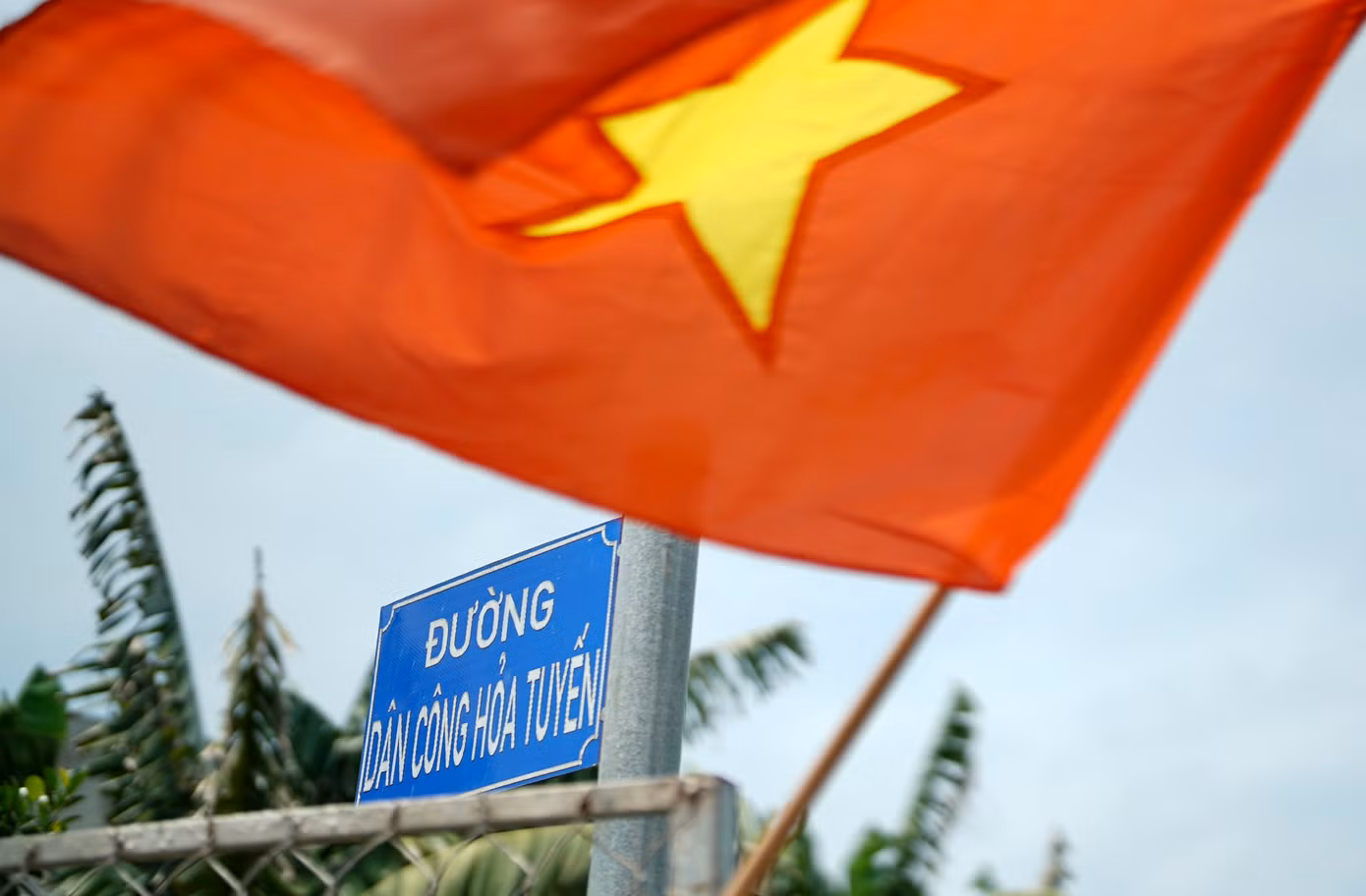 Con đường Dân Công Hoả Tuyến hướng thẳng về nơi làm nên tượng đài bất khuất của 32 dân công tuyến lửa.