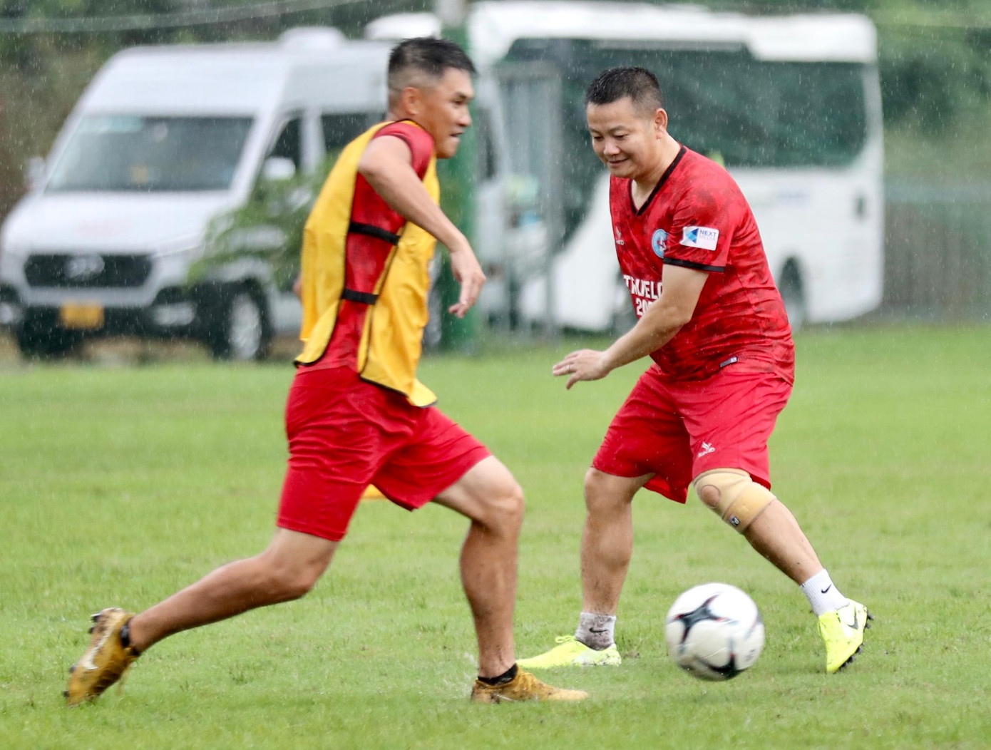 Những cái tên vang bóng một thời của bóng đá Việt Nam.