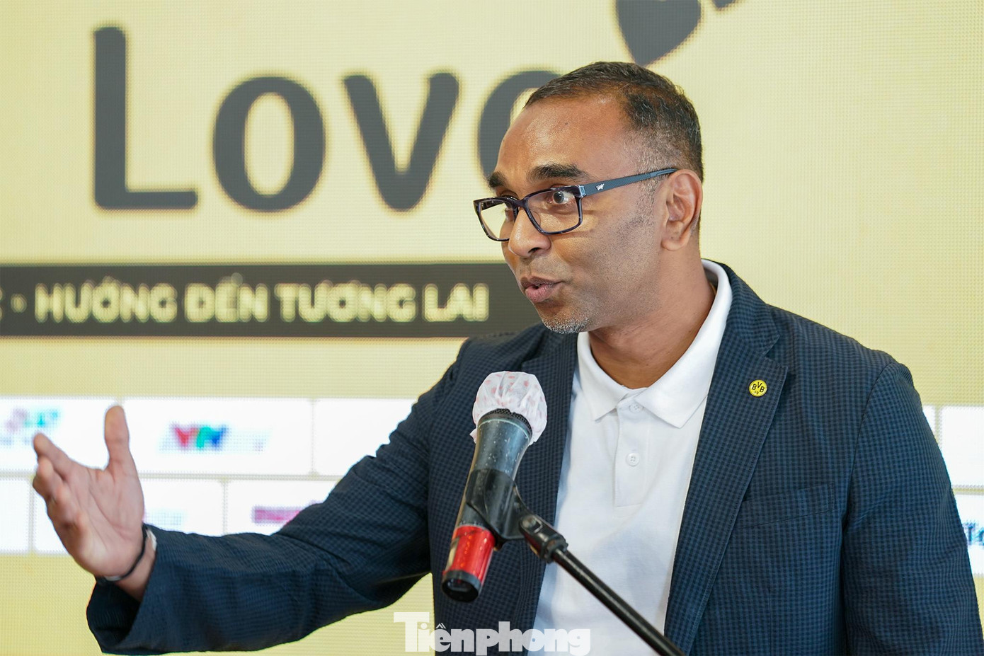 Ông Benedikt Scholz, Giám đốc Quan hệ quốc tế và Đối tác thương mại CLB Borussia Dortmund: &quot;Cùng với Next Media, chúng tôi sẽ tiếp tục tạo ra những sự kiện cống hiến cả trong và ngoài sân cỏ”.