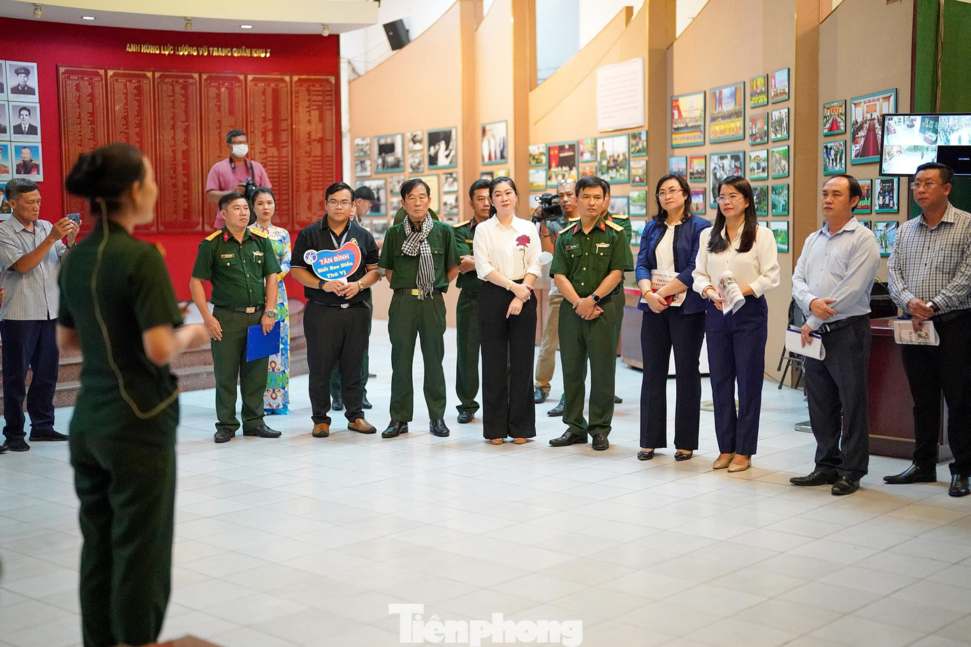 Bảo tàng lực lượng vũ trang miền Đông Nam Bộ thường xuyên chủ động kết hợp các hoạt động tham quan với hành quân về nguồn, tri ân… nhằm đáp ứng nhu cầu tìm hiểu lịch sử và cũng là nguyện vọng của các cựu chiến binh, cán bộ, chiến sĩ và nhân dân.